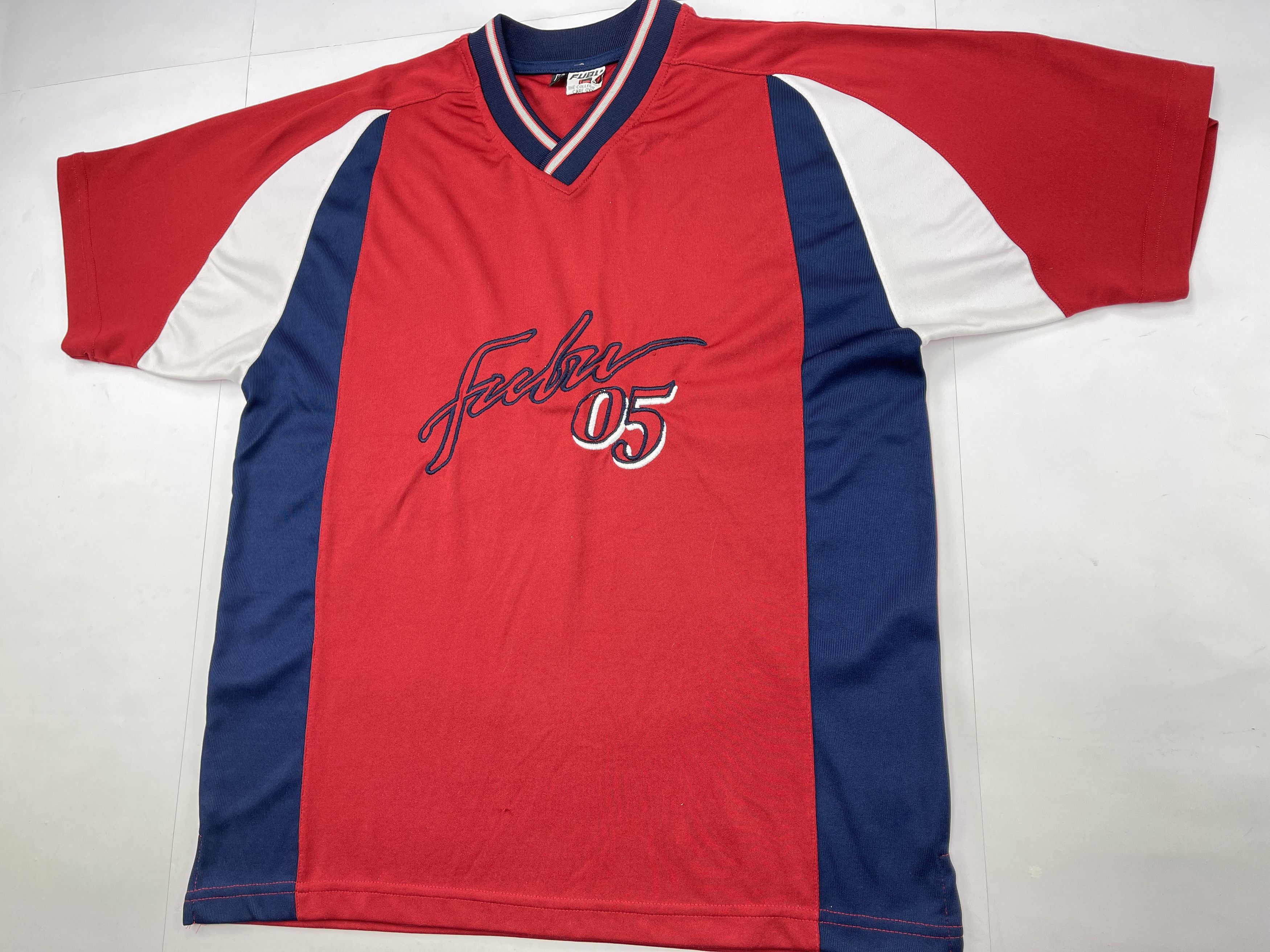Fubu FUBU jersey, vintage hip hop t-shirt, 90s hip hop skater L Size US L / EU 52-54 / 3 - 3 Thumbnail