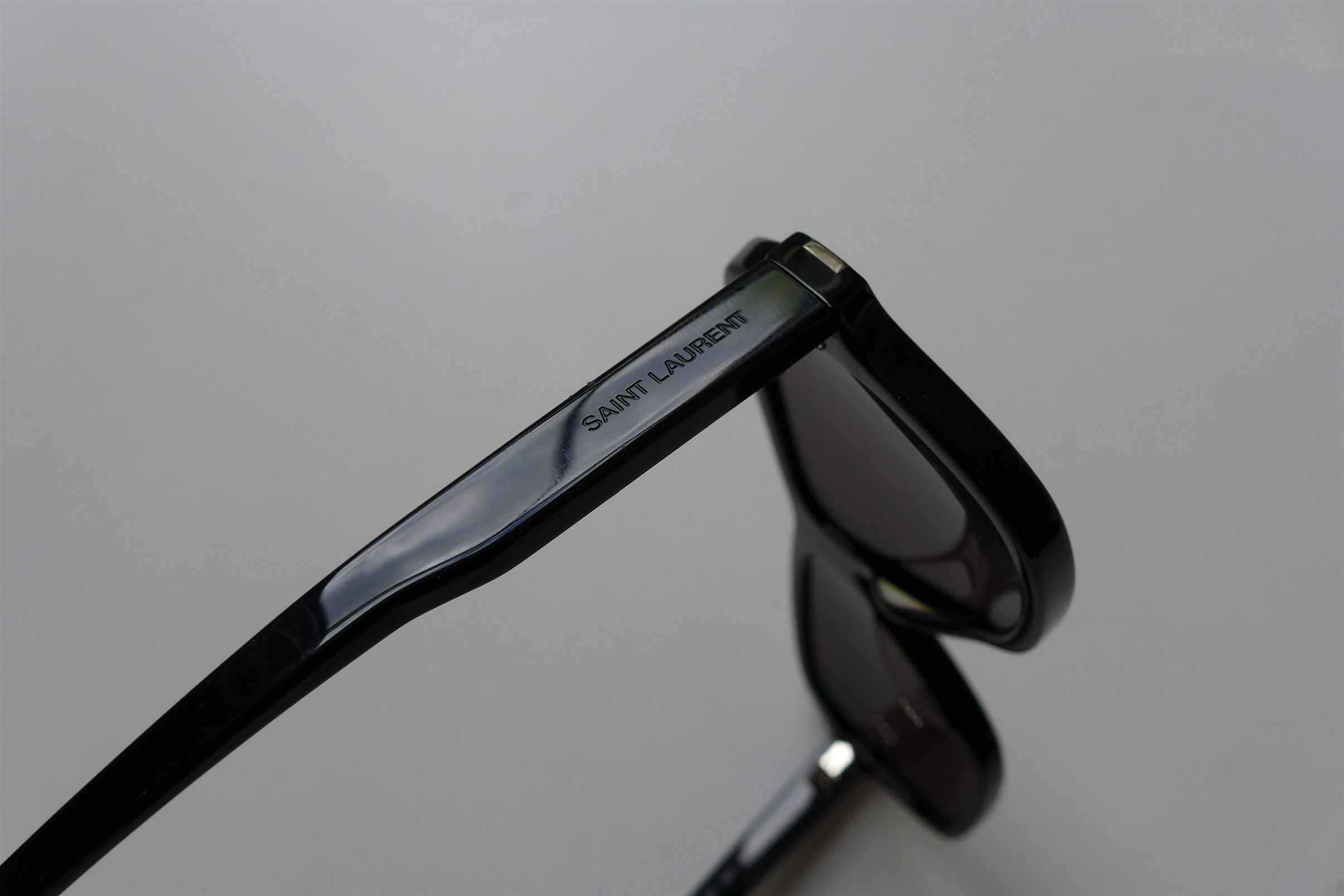 Saint Laurent Paris Saint Laurent SL 906 Carolyn Sunglasses - Black Acetate Size ONE SIZE - 7 Thumbnail