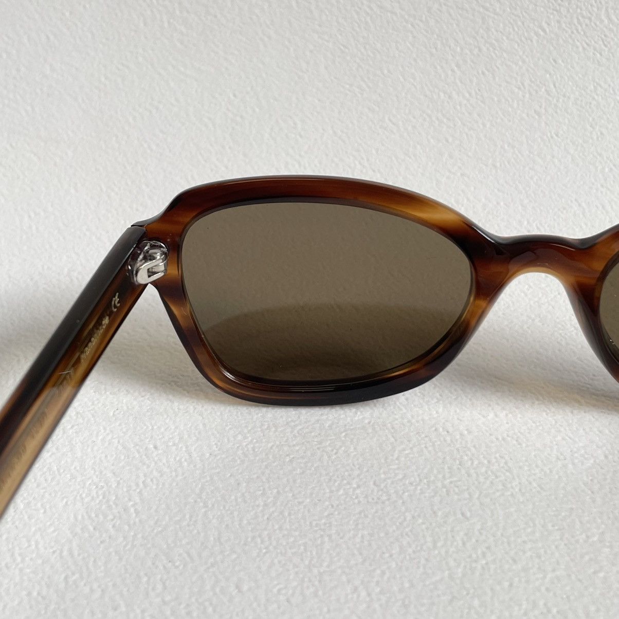 Cutler and Gross ‘Tiger Stripe’ Tortoiseshell Vintage Sunglasses Size ONE SIZE - 8 Thumbnail