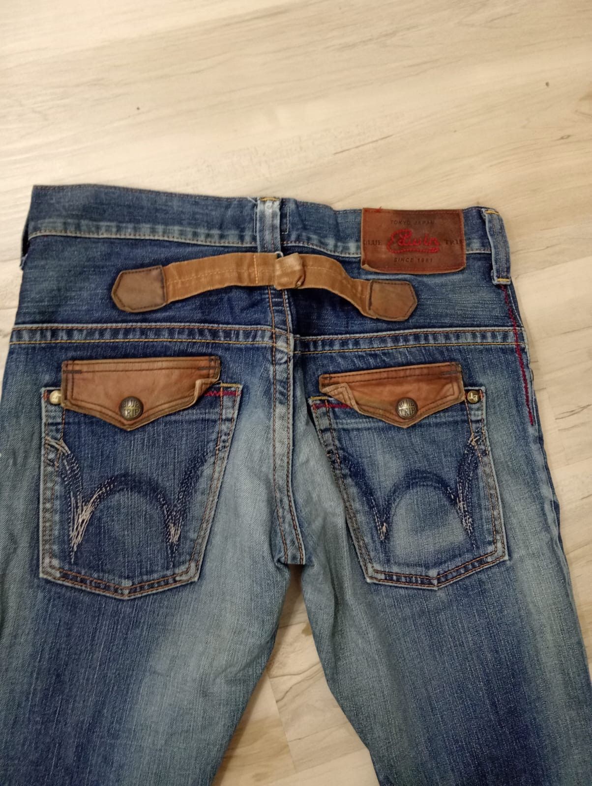 Edwin × Japanese Brand Flared Edwin Blue Trip distressed twist leg Size US 33 - 3 Thumbnail