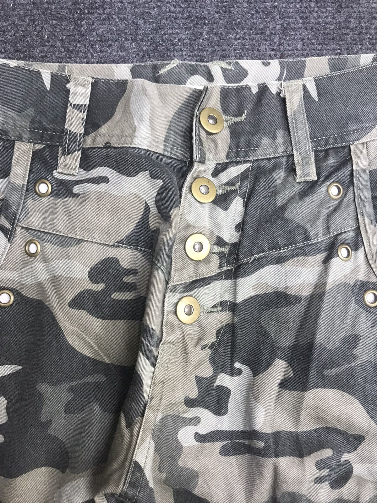 Japanese Brand 💥FLARE💥CLONEDEVGRU Japan Designer Camo Cargo Pant F80 Size US 29 - 12 Thumbnail