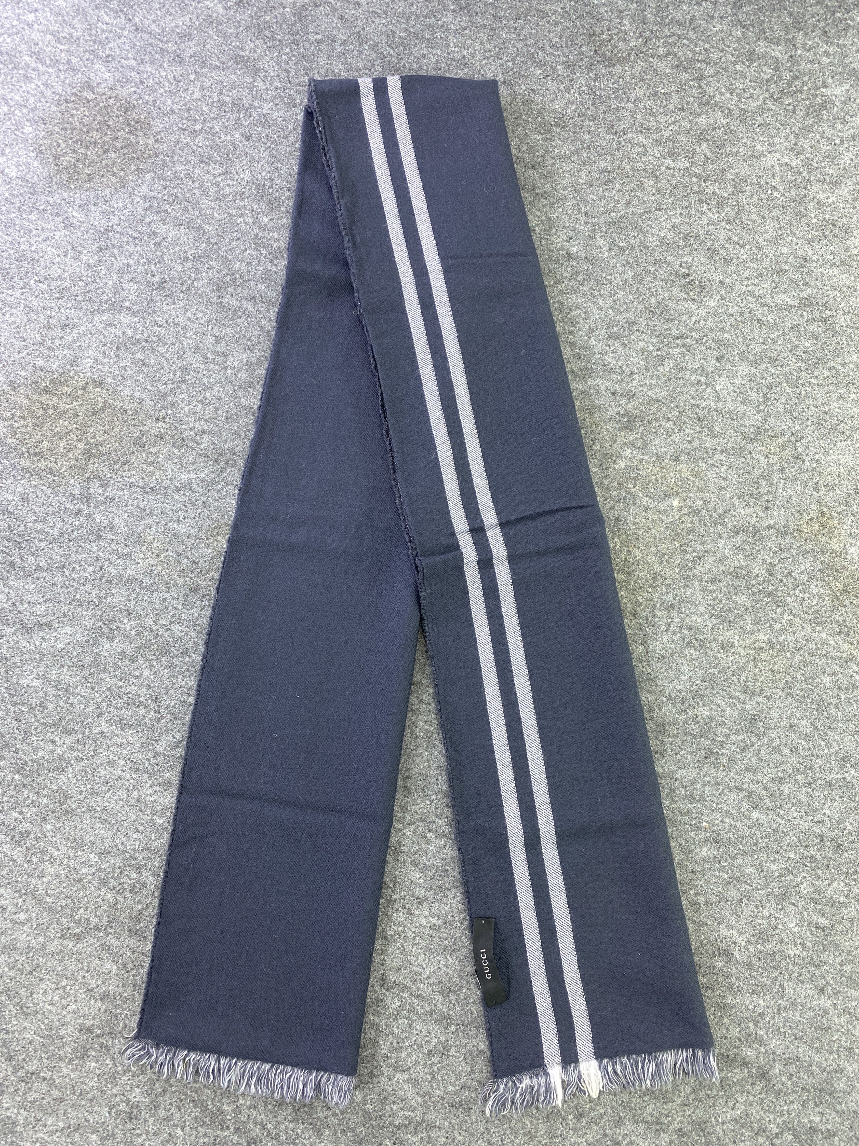 Gucci Gucci Scarf / Muffler / Neckwear -T510 Size ONE SIZE - 6 Thumbnail