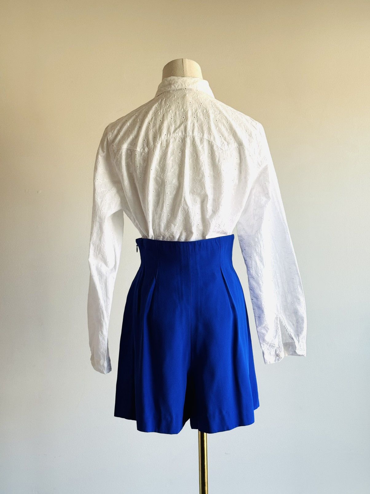 Celine Vintage Celine high waist knife pleat short Size 26" / US 2 / IT 38 - 2 Thumbnail