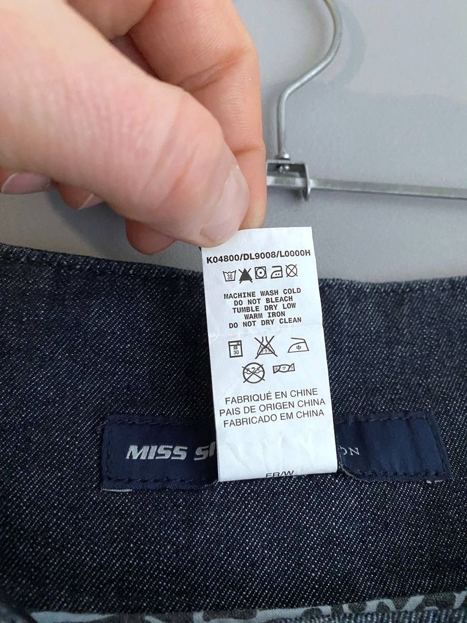 Miss Sixty Miss Sixty 00s Vintage Y2K Denim Mini Skirt, Size L Size 32" / US 10 / IT 46 - 15 Thumbnail