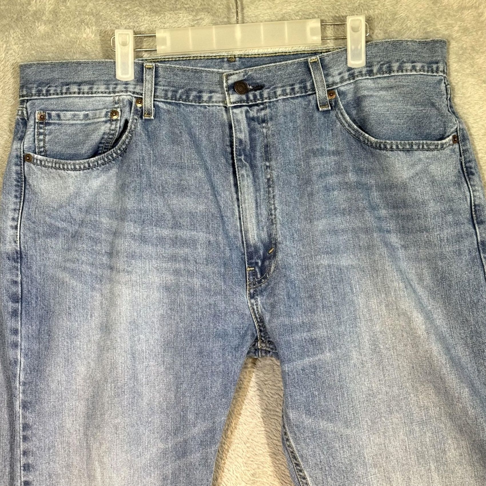 Levi's Levi's 505 Jeans Mens 40x30 Straight Leg Medium Wash Blue Classic Fit Denim Size US 40 / EU 56 - 3 Thumbnail