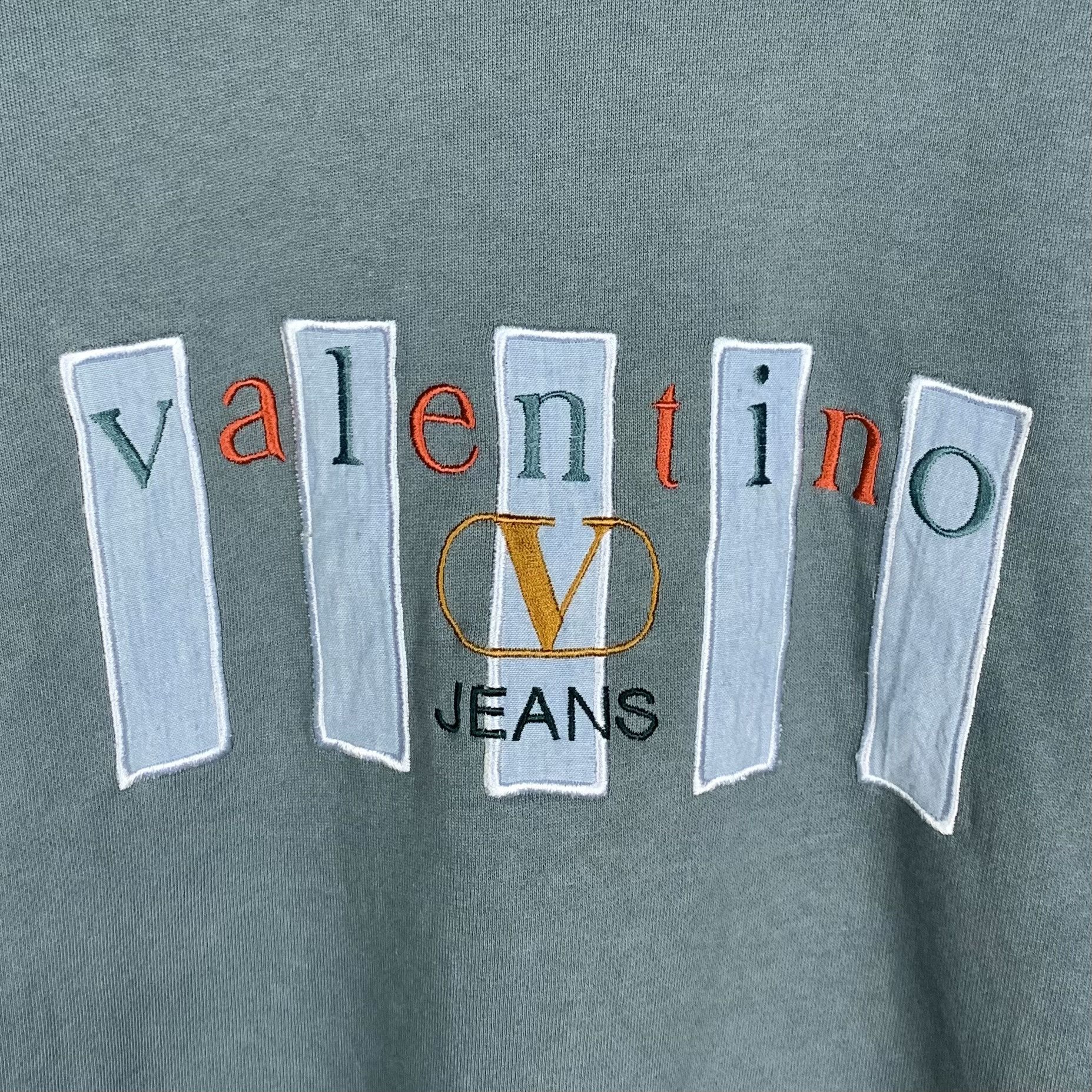 Valentino Vintage 90s Valentino Jeans Sweatshirt Crewneck Size US L / EU 52-54 / 3 - 2 Thumbnail