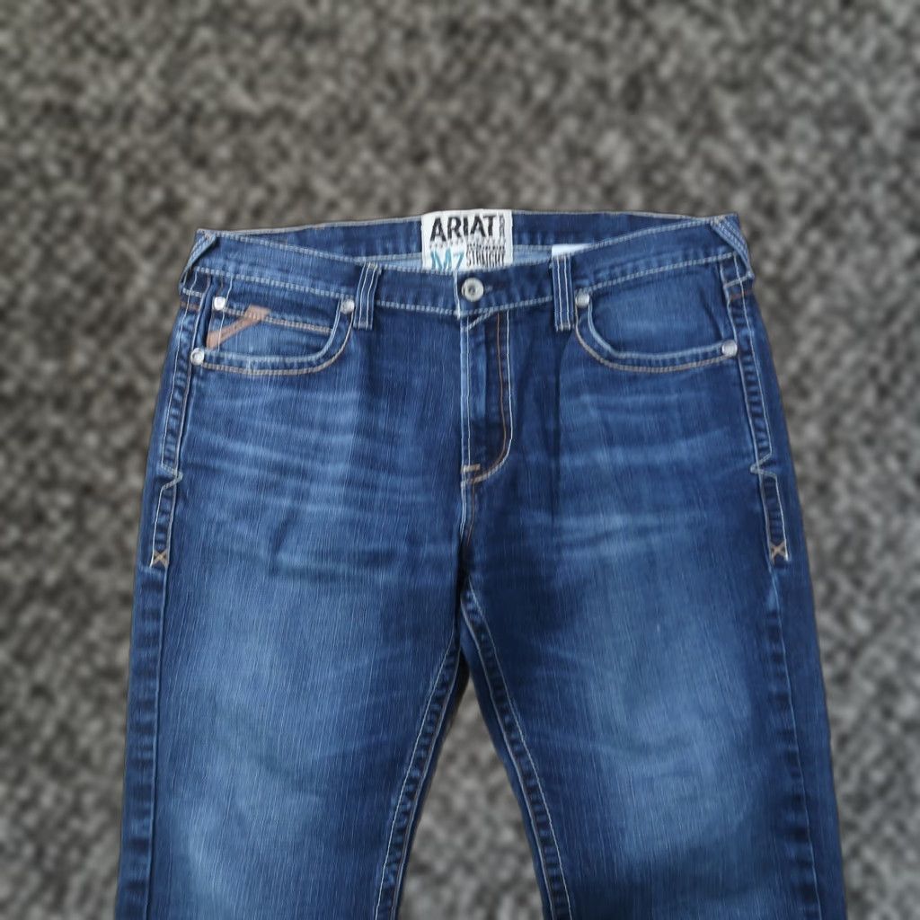 Ariat Ariat M7 Rocker Straight Jeans Men 40x32 Blue Denim 5-Pocket Regular Waist Size US 40 / EU 56 - 1 Thumbnail