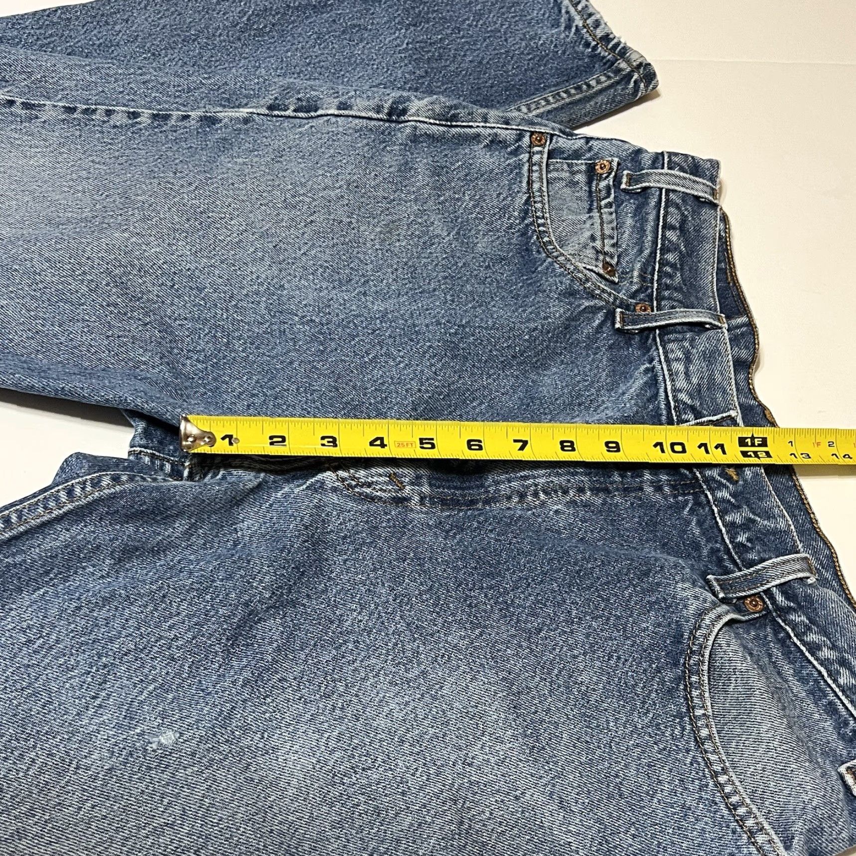 Levi's VINTAGE Levi’s 505 Regular Fit Jeans Blue Distressed 34x30 Straight Mens Denim 5-Pocket Belt Loops Mid Rise Size US 34 / EU 50 - 4 Thumbnail