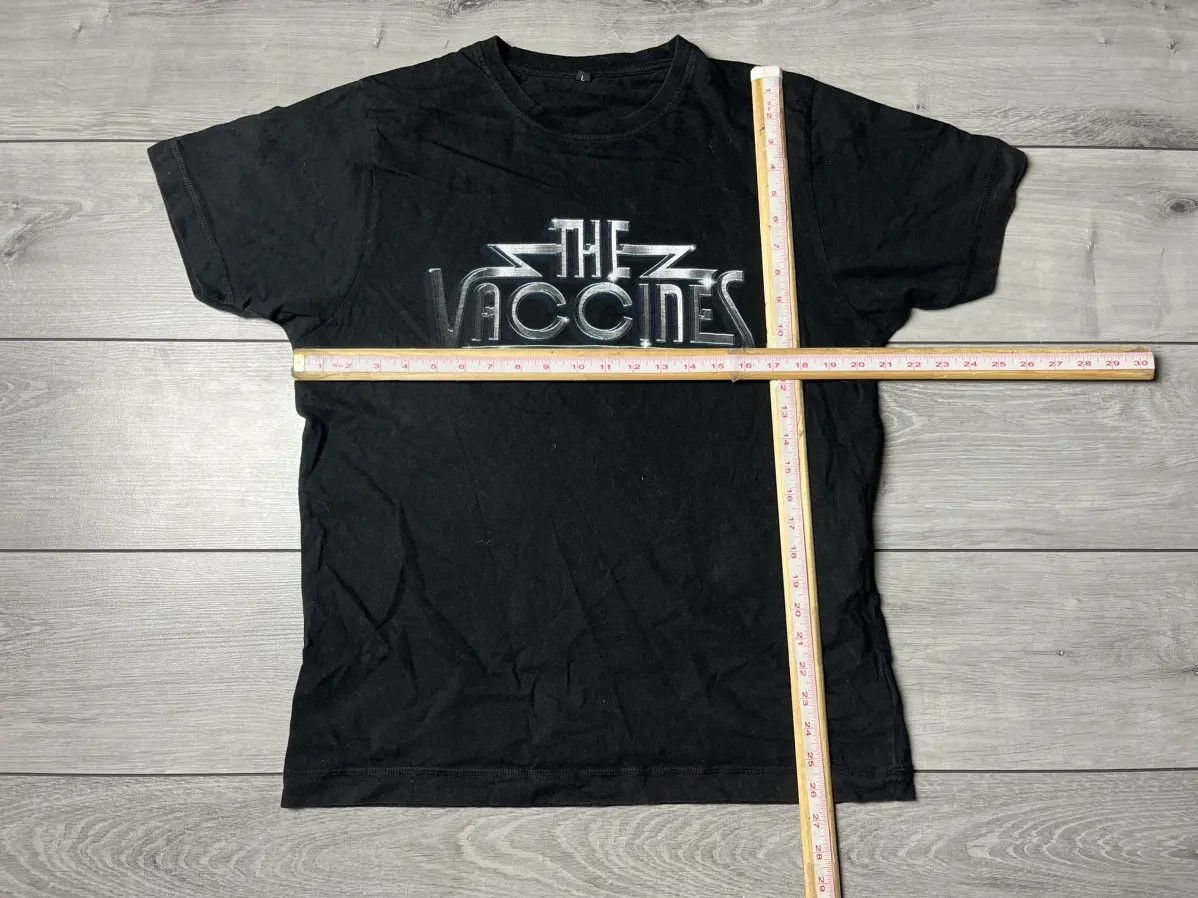 Band Tees The Vaccines Tshirt rock band size Large Size US L / EU 52-54 / 3 - 5 Thumbnail
