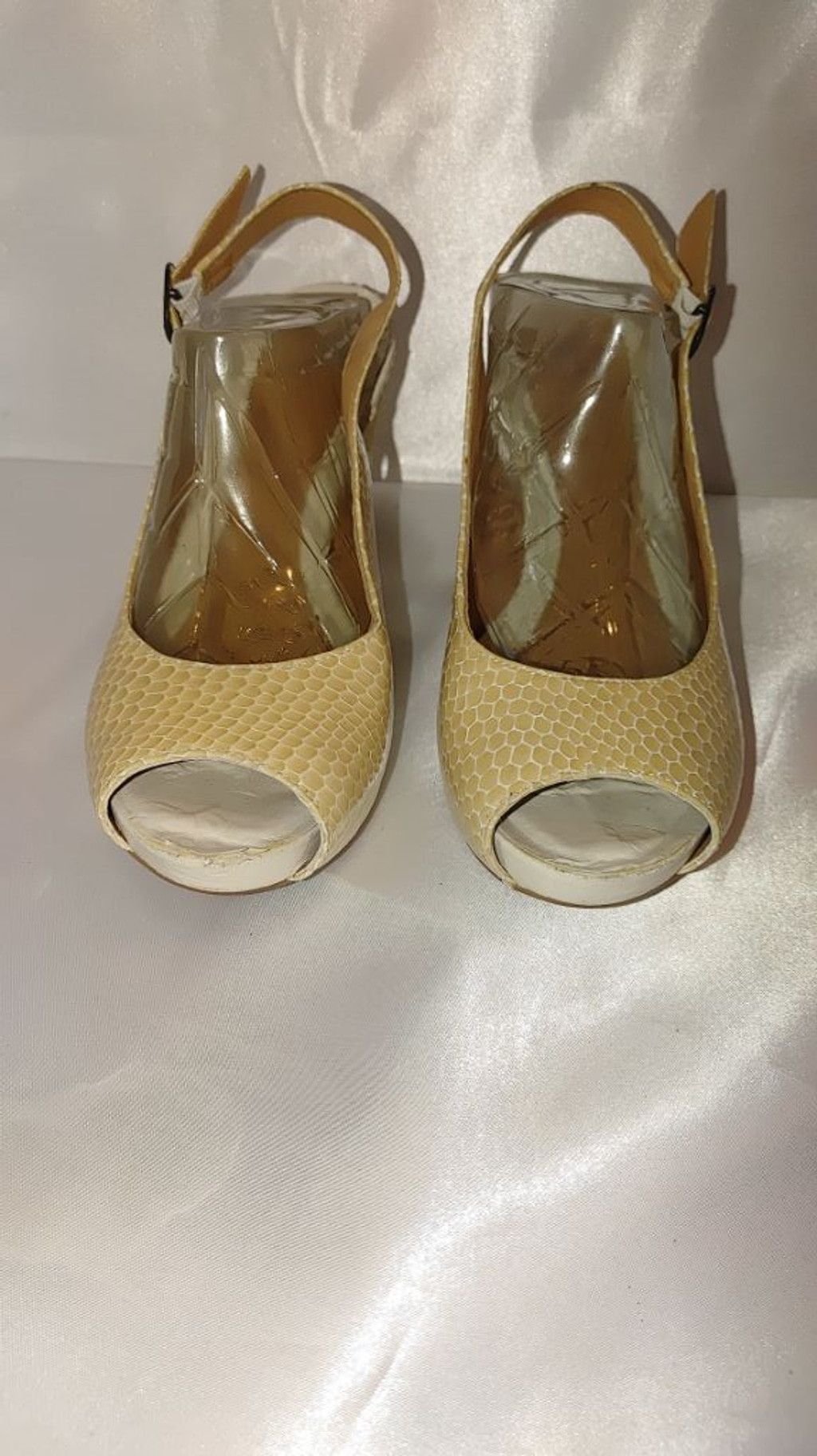 LAMARQUE Nurture by Lamaze Luna Wedge Peep Toe Espadrilles Size 9.5M Size US 9.5 / IT 39.5 - 4 Thumbnail