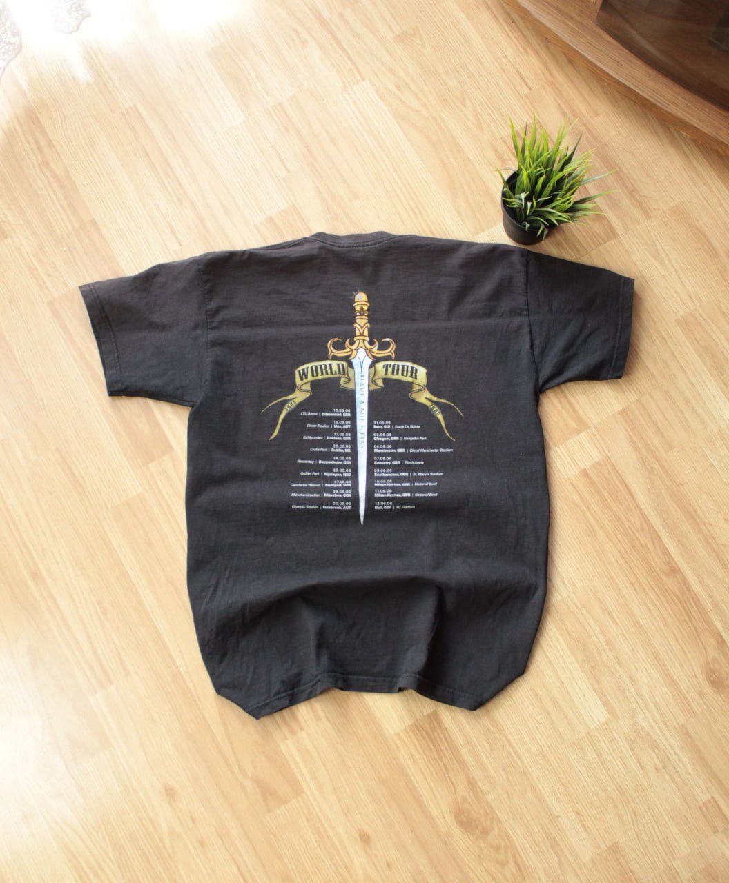 Band Tees 🔥 2006 Bon Jovi Have a Nice Day Tour T Shirt Vintage Faded Size US M / EU 48-50 / 2 - 3 Thumbnail