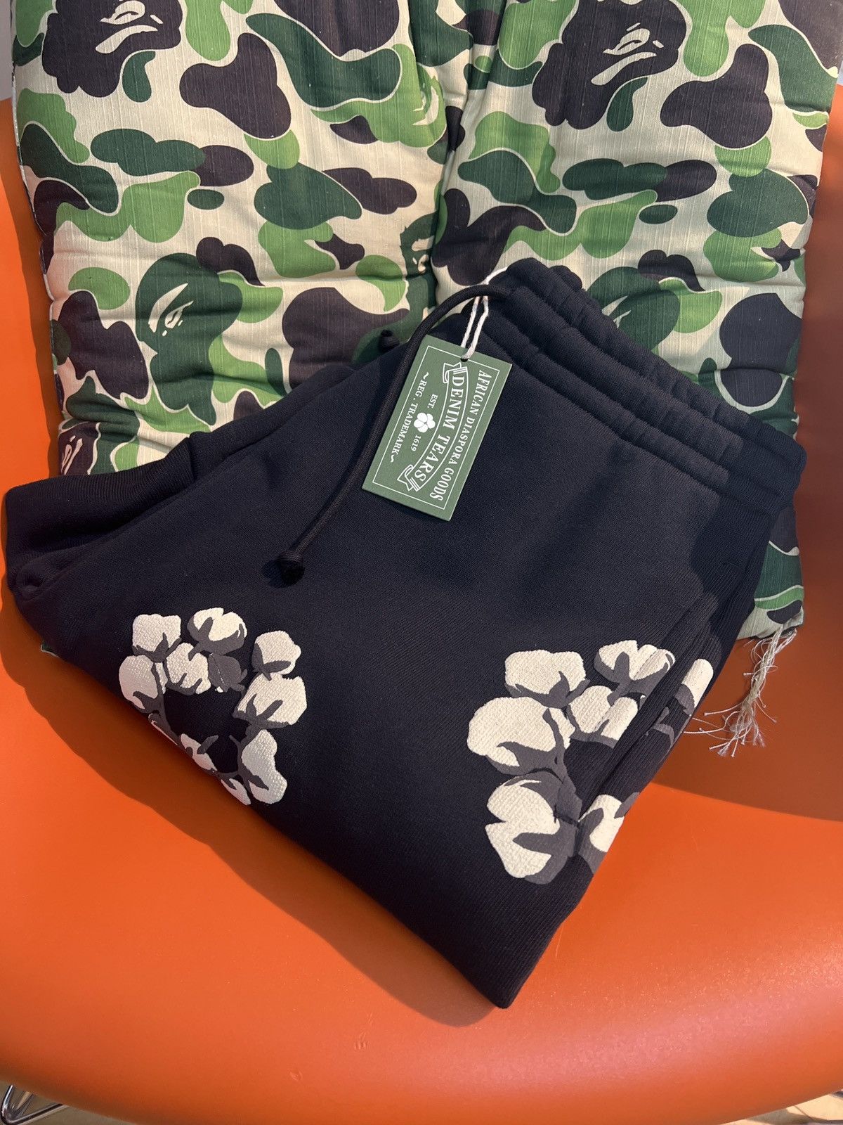DENIM TEARS Denim Tears x CPFM Cactus Tears Wreath Sweatpant Size US 32 / EU 48 - 4 Thumbnail