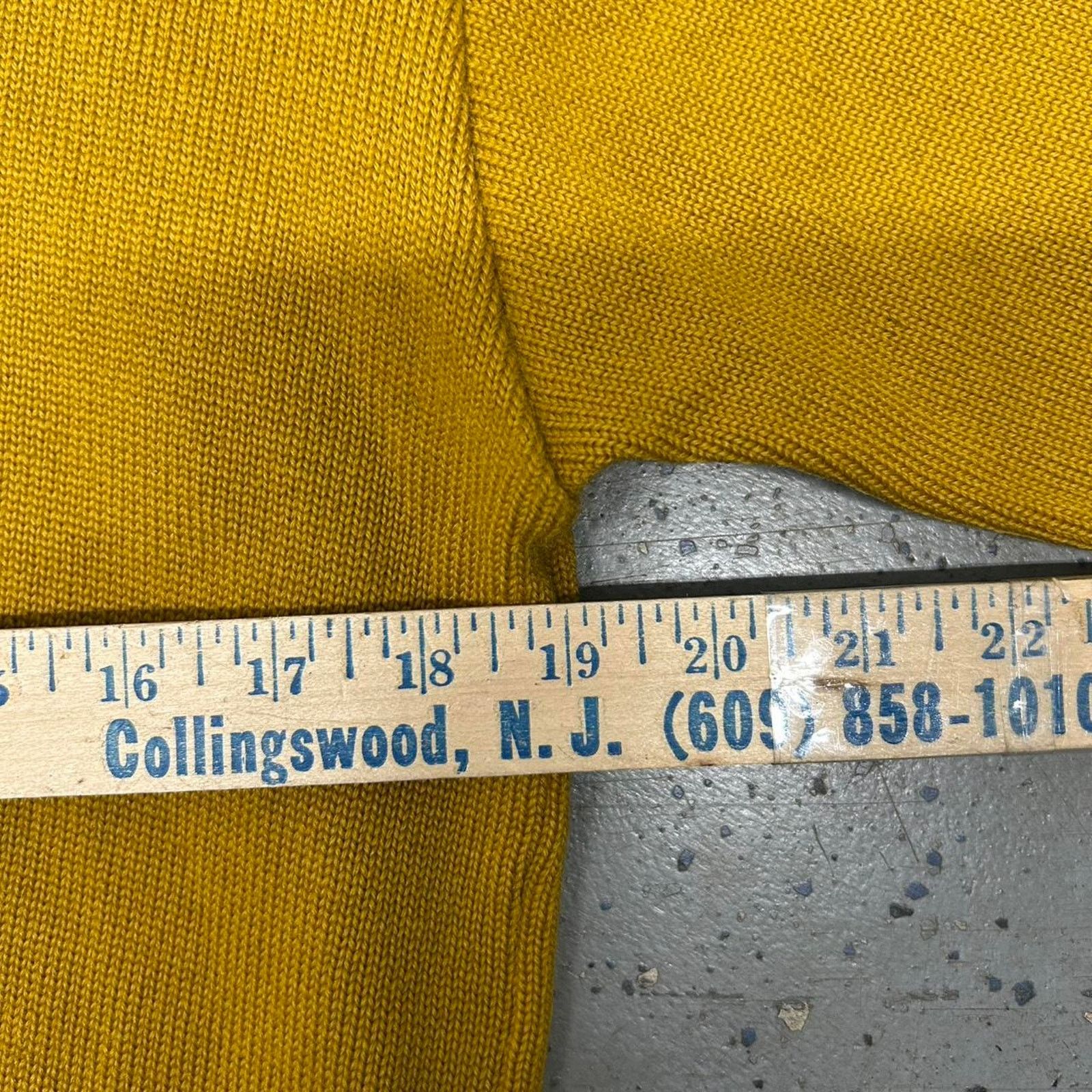 Wilson VTG 1950s Wilson yellow and purple University sweater Size US L / EU 52-54 / 3 - 7 Thumbnail