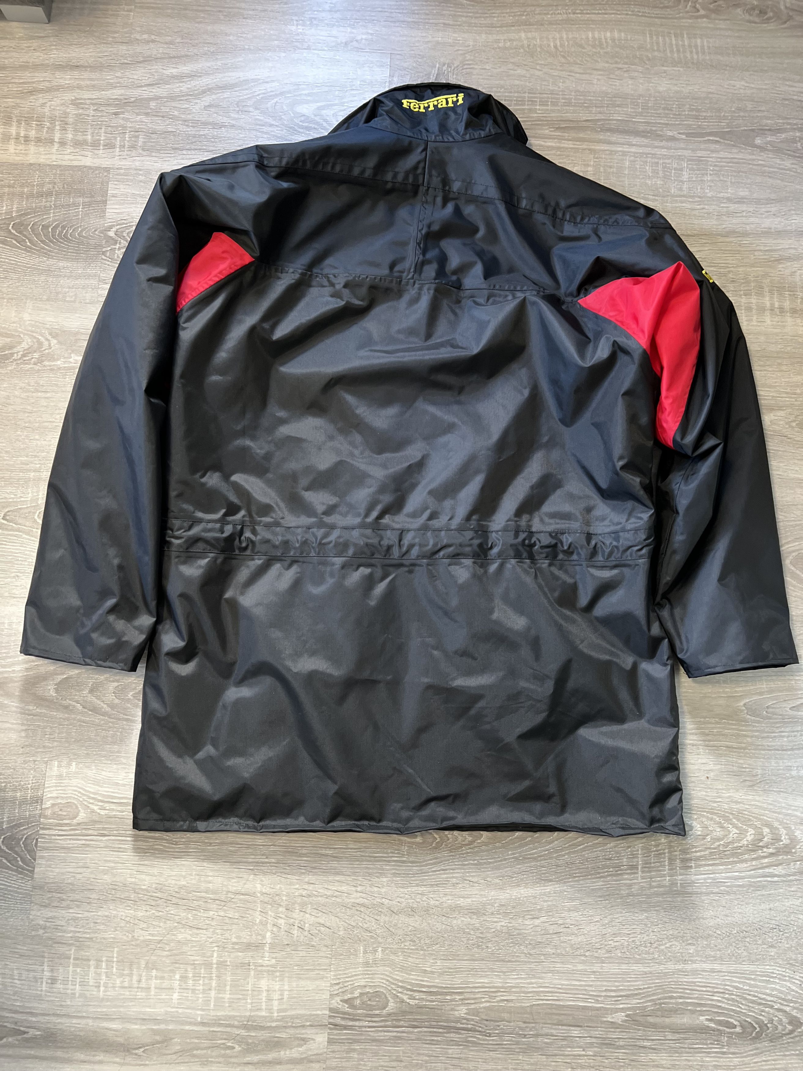 Ferrari Vintage Ferrari Racing F1 1996 Jacket size L Size US L / EU 52-54 / 3 - 6 Thumbnail
