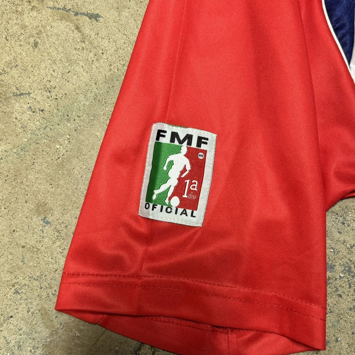 Other Chivas soccer jersey Size US L / EU 52-54 / 3 - 4 Thumbnail
