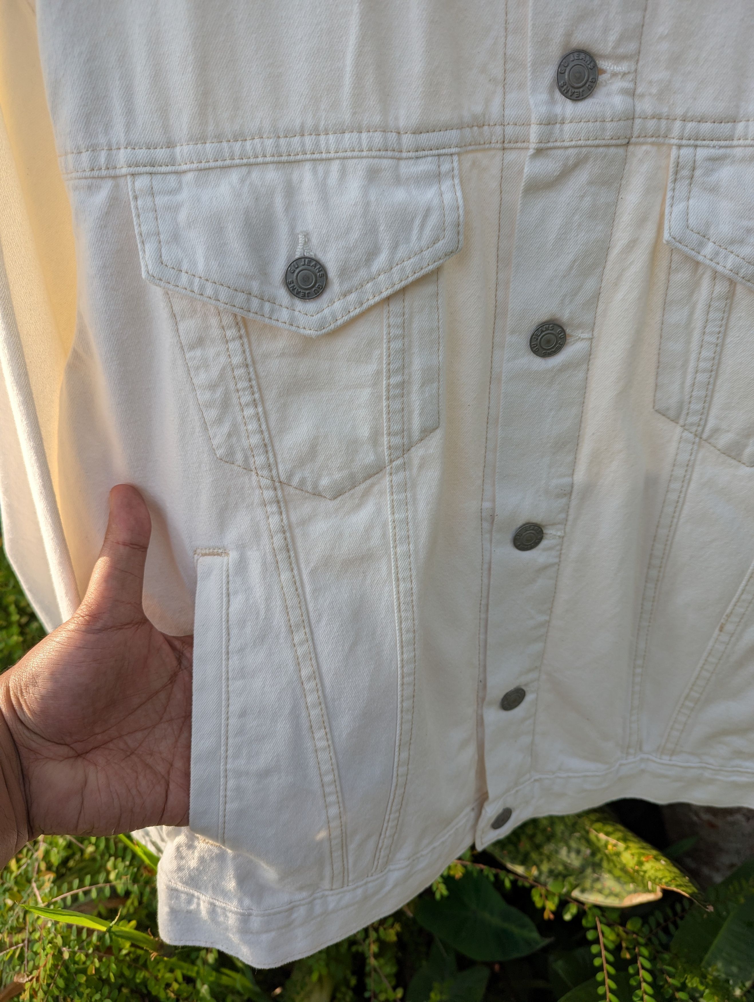 GU 🔥FREE SHIPPING🔥GU 🇯🇵 White Denim Jacket inspired Levis Size US S / EU 44-46 / 1 - 5 Thumbnail