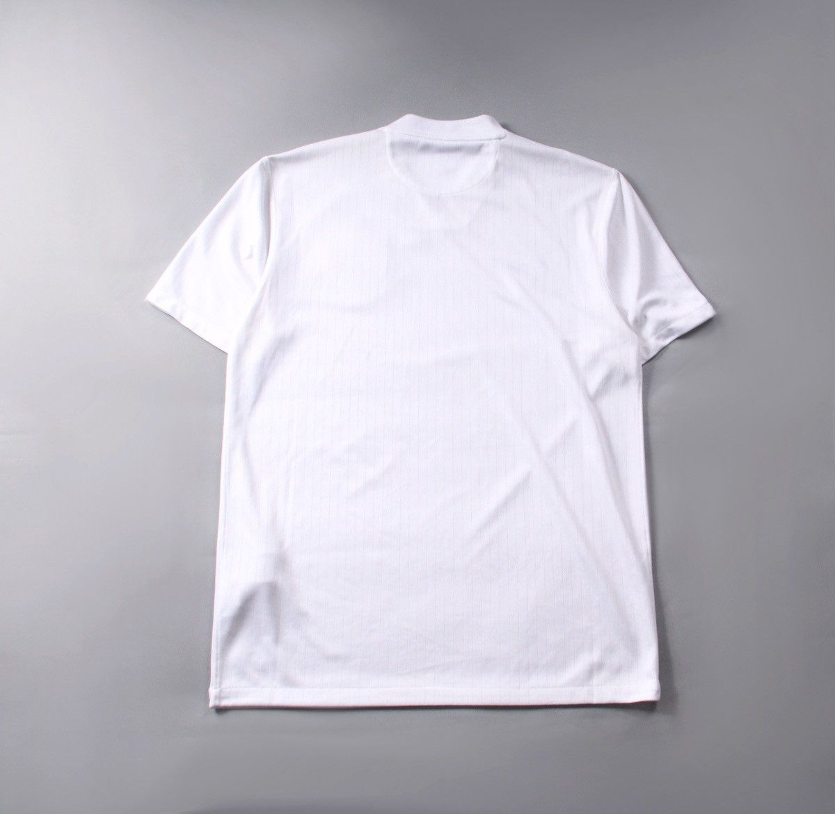 Nike Nike Vintage England Soccer Football White Tee T Shirt M Size US M / EU 48-50 / 2 - 3 Thumbnail