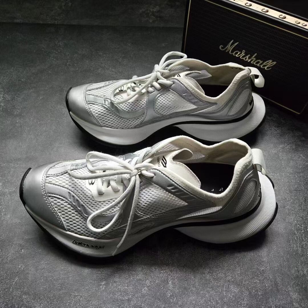 Balenciaga Balenciaga Multi Lowtop Sneakers 41 Men Size US 8.5 / EU 41-42 - 1 Thumbnail