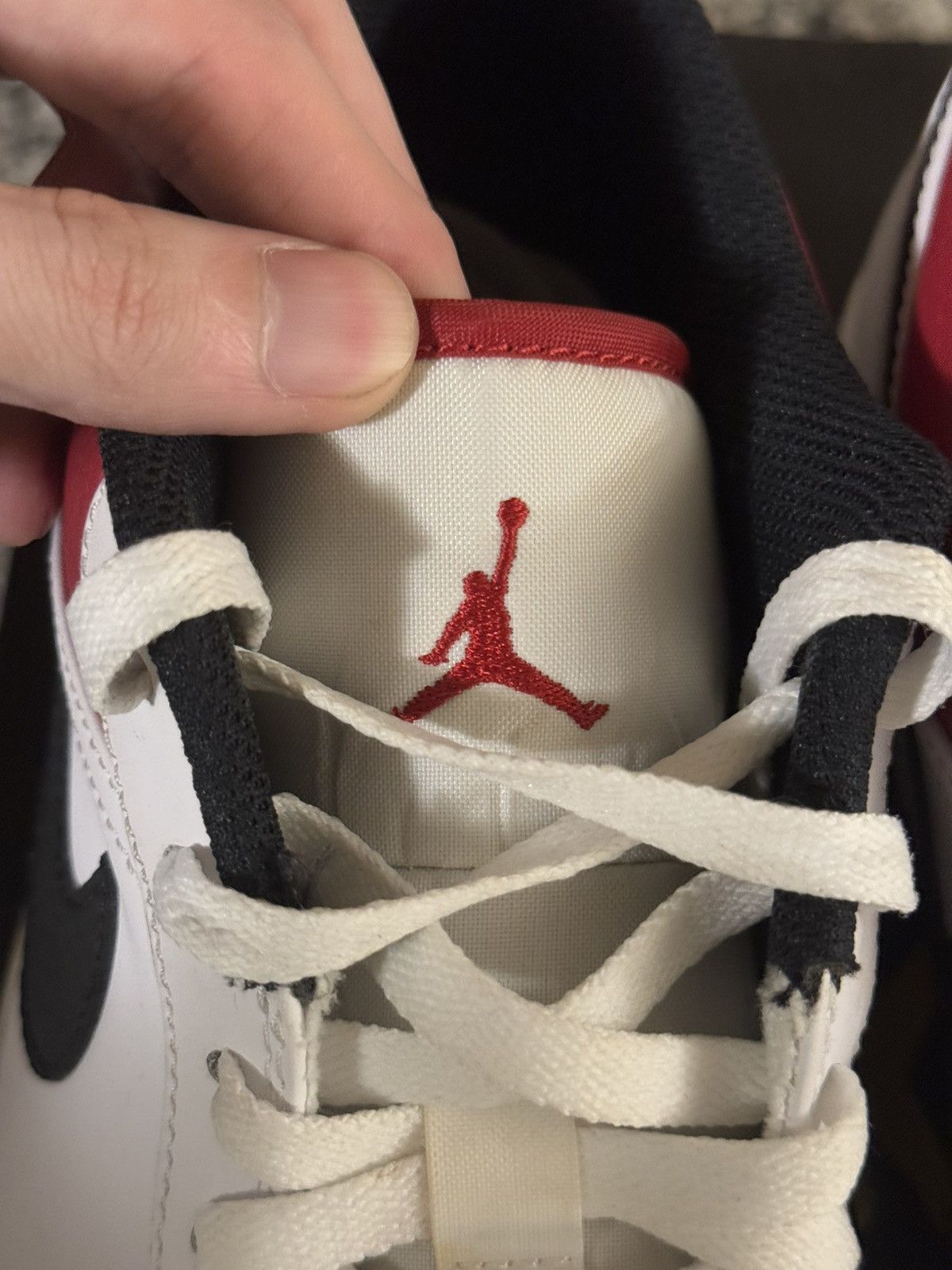 Jordan Brand × Nike Jordan 1 Low White Red Pre Owned W Box Size 11.5 Size US 11.5 / EU 44-45 - 8 Thumbnail