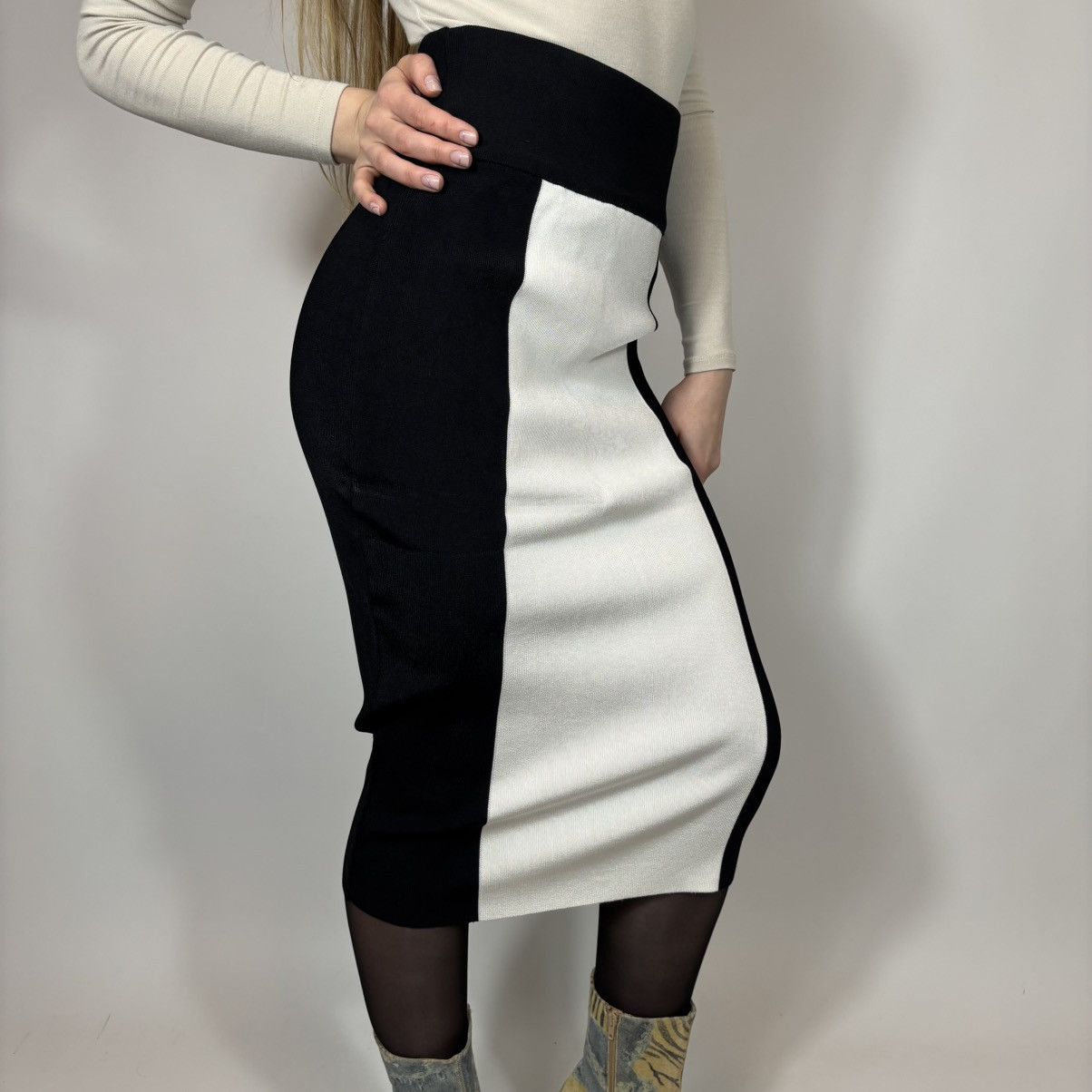 Balmain × H&M Vintage Y2K Balmain X H&M Pencil Midi Skirt Luxury Style Size 27" / US 4 / IT 40 - 2 Thumbnail