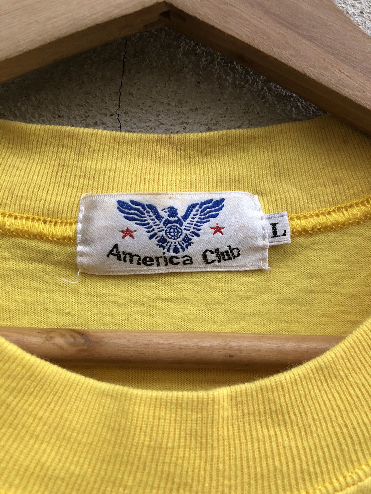 Vintage Vintage America Club "Penis" Tshirt Size US L / EU 52-54 / 3 - 3 Thumbnail