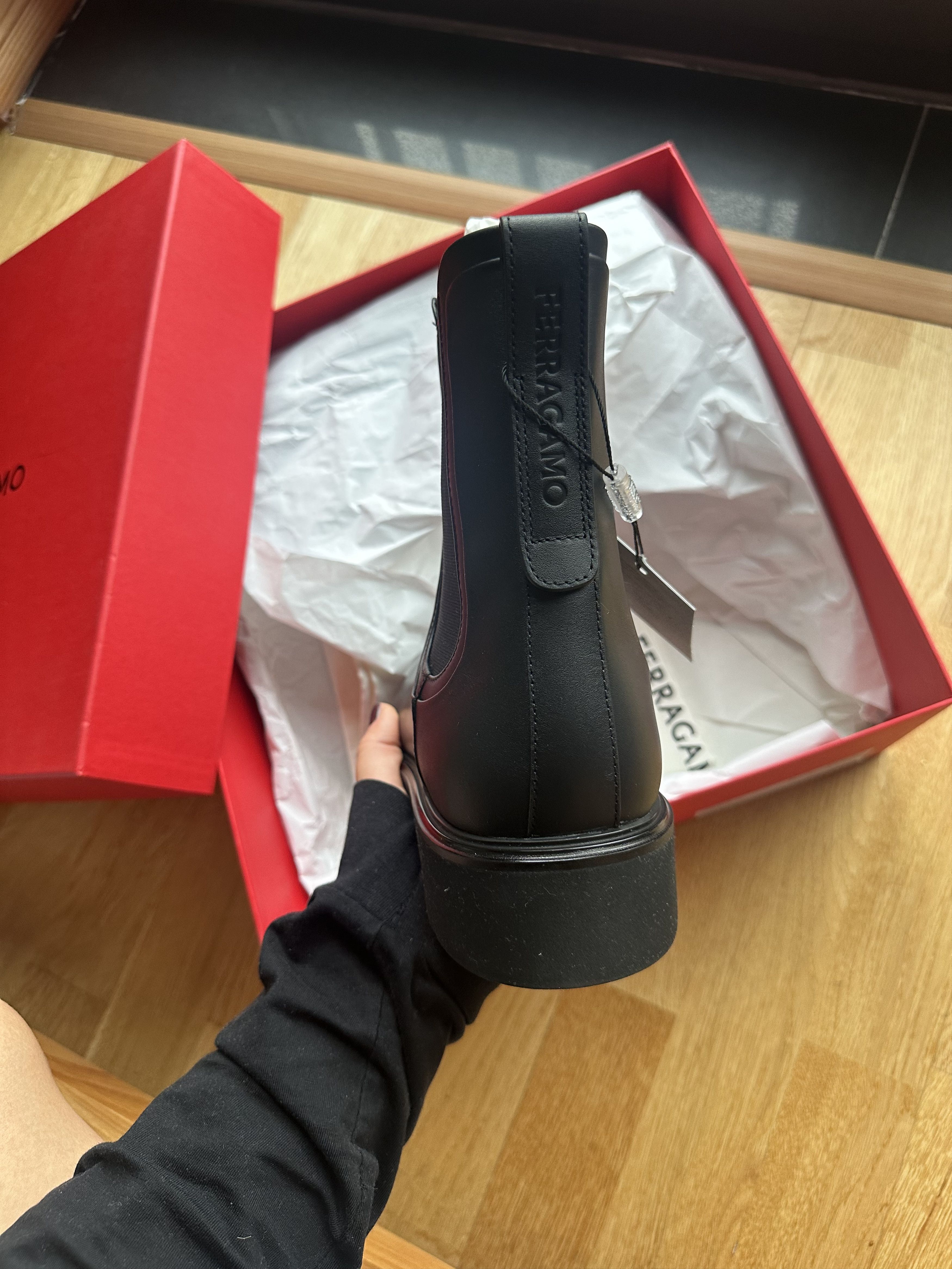 Salvatore Ferragamo Ferragamo “Cezanne” Black Leather Chelsea Boots Size US 10 / EU 43 - 3 Thumbnail
