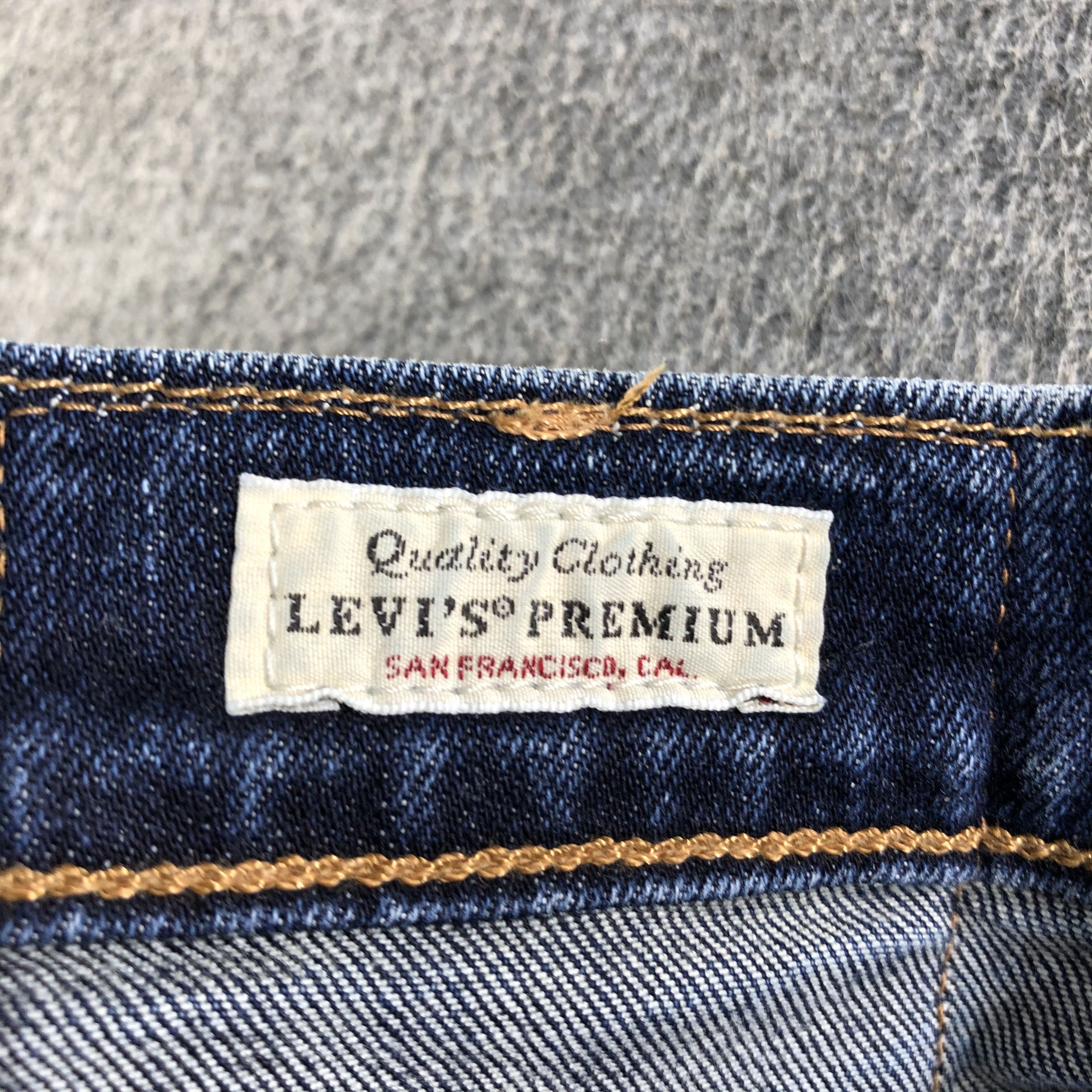 Levi's Vintage Blue Wash Levis 505 Jeans-J3613 Size US 33 - 11 Thumbnail