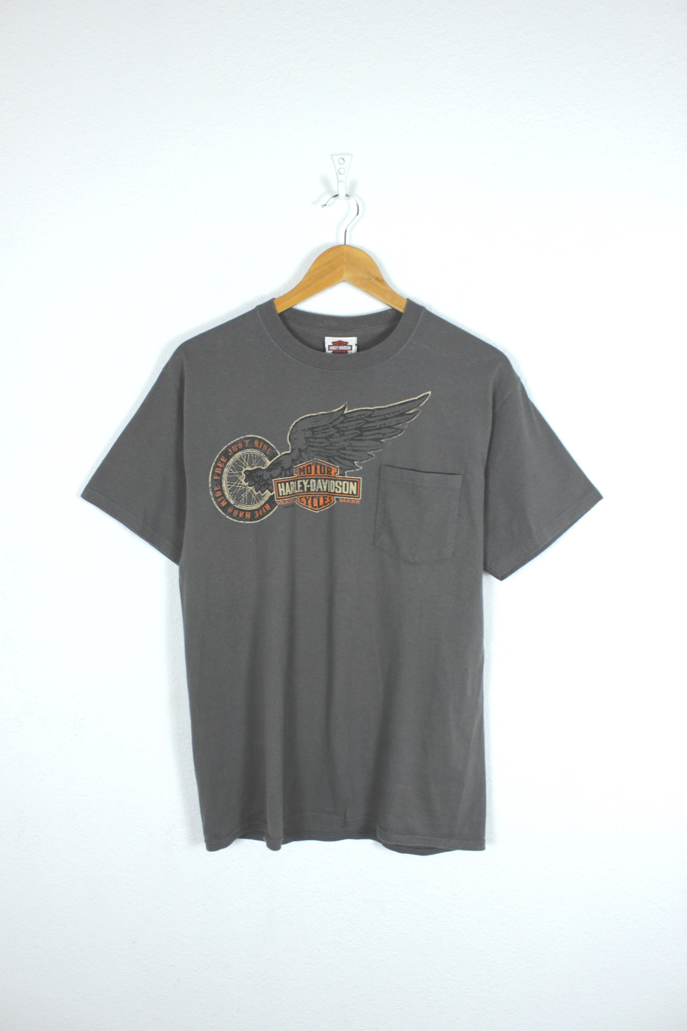 Harley Davidson × West Coast Choppers Harley Davidson Maidstone England Reversible Graphic Tee Size US M / EU 48-50 / 2 - 1 Thumbnail