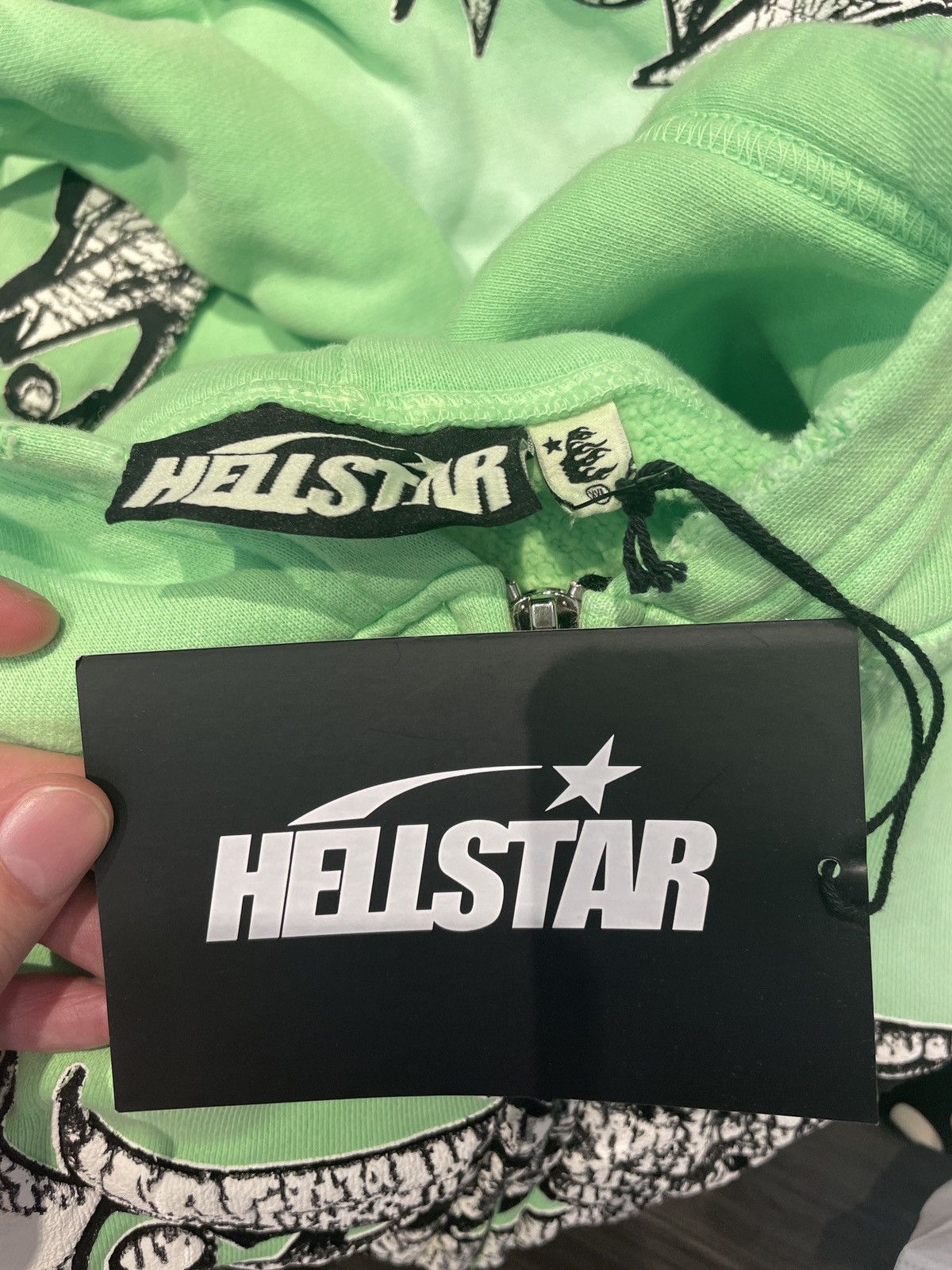 HELLSTAR Hellstar FW24 Graffiti Zip Up Hoodie Lime Green Size US XXL / EU 58 / 5 - 4 Thumbnail