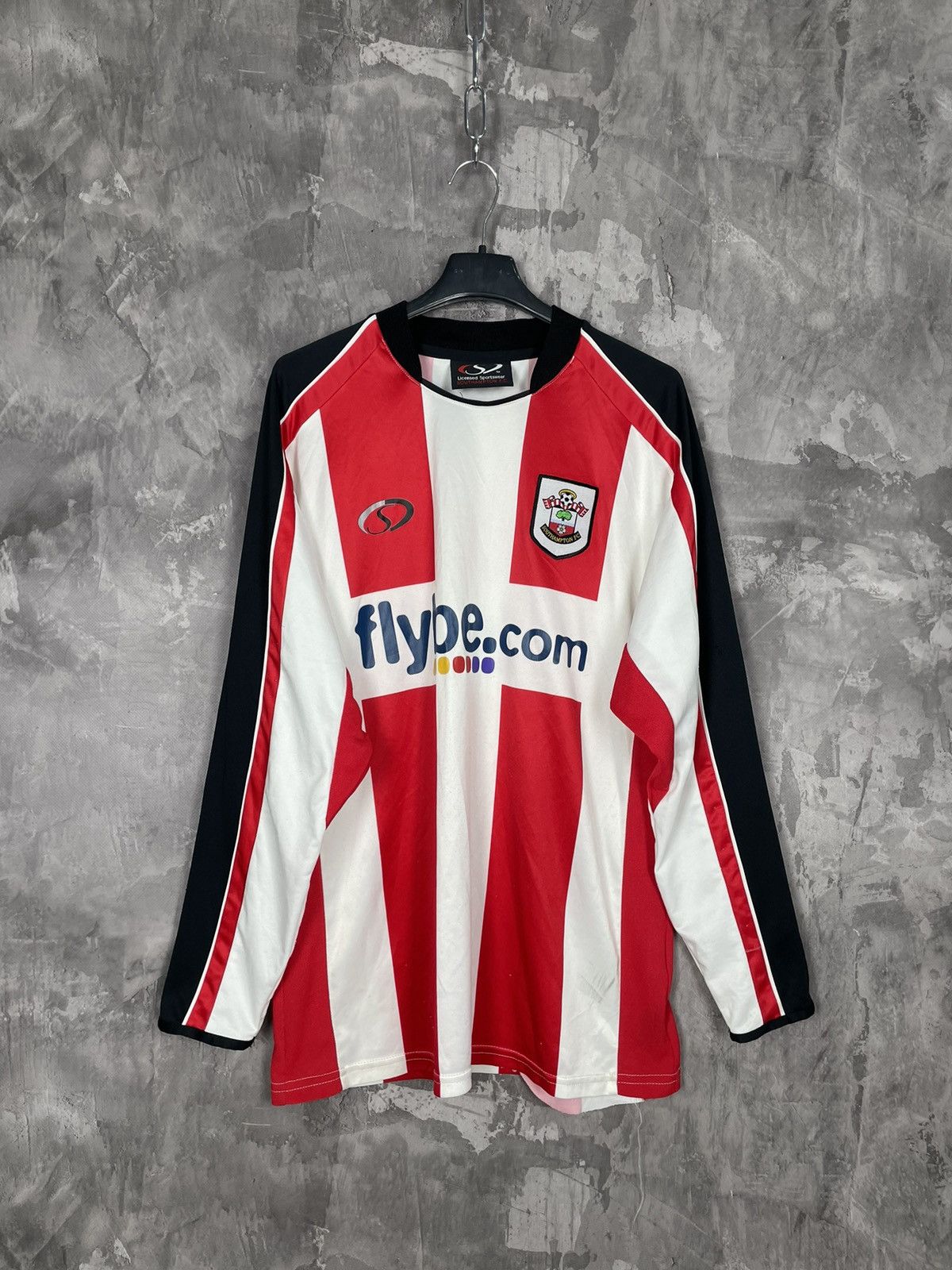 Vintage Southampton Home 2006/2007 Longsleeve soccer jersey size M Size US M / EU 48-50 / 2 - 1 Thumbnail