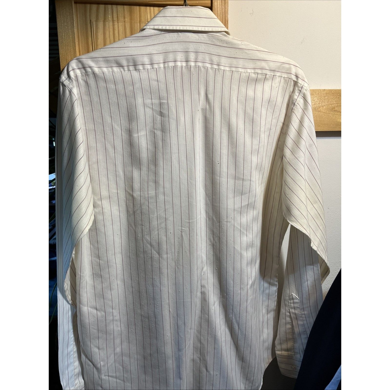 Van Heusen Van Heusen Shirt Mens 15.5 34/35 White Red Striped LS Pocket Size US L / EU 52-54 / 3 - 5 Thumbnail