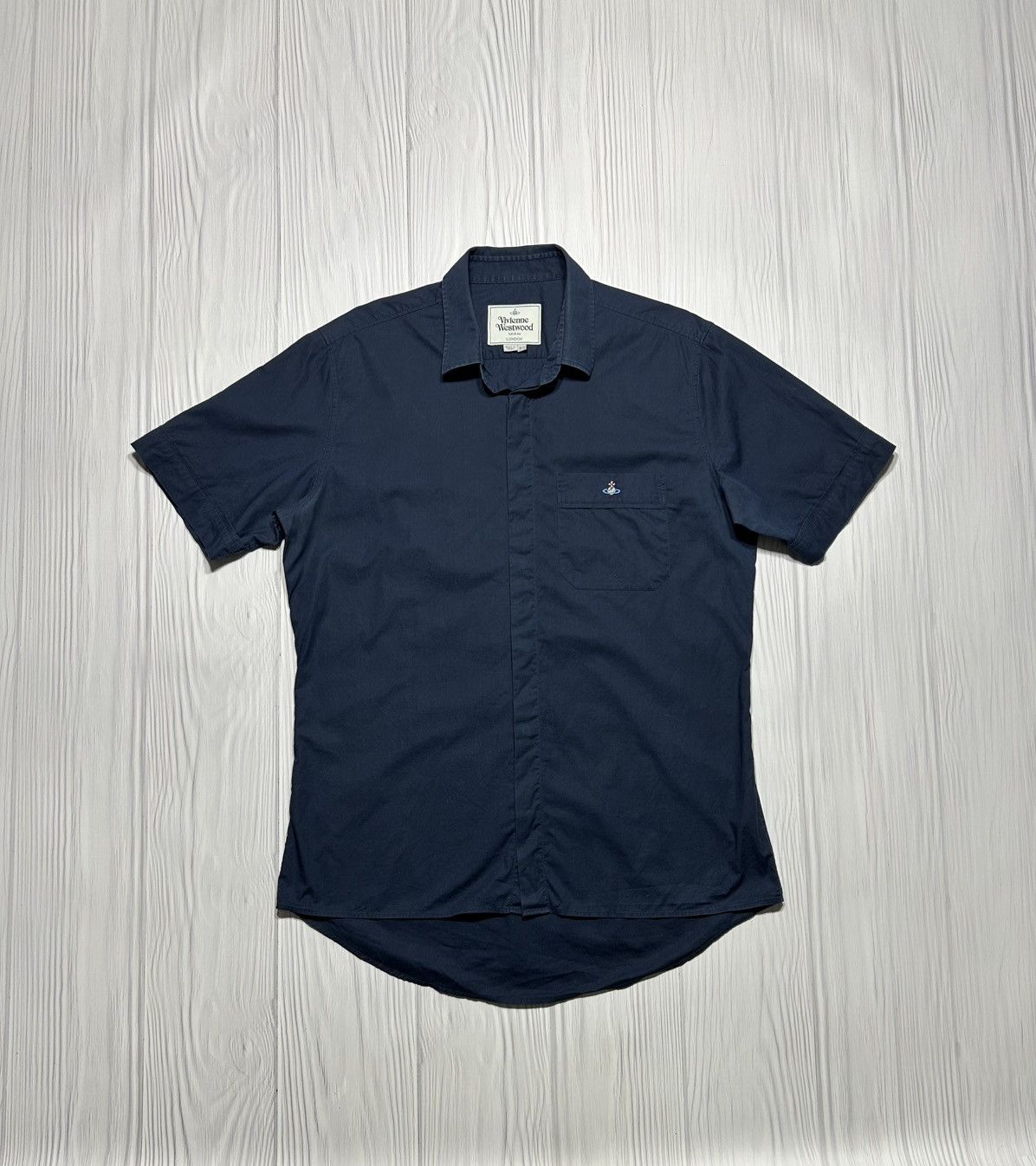 Vivienne Westwood Vivienne Westwood London Short Sleeve Shirt Size 52 Size US L / EU 52-54 / 3 - 1 Thumbnail