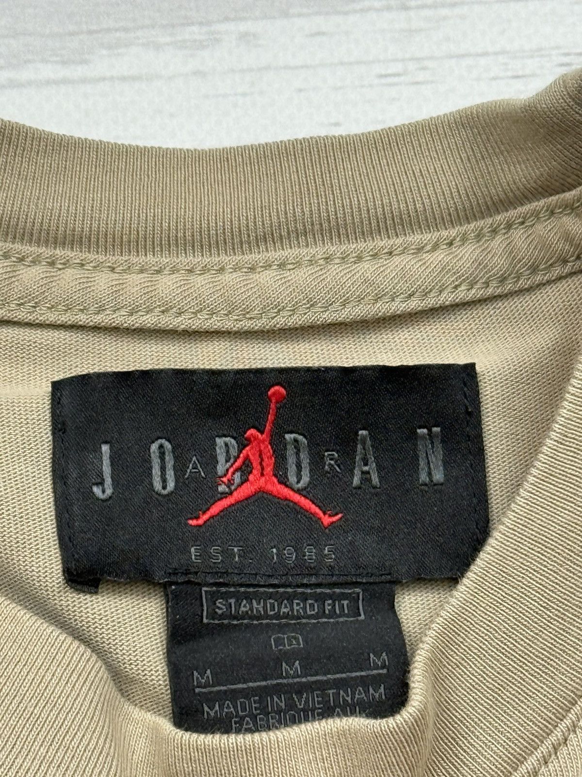 Nike × Travis Scott Travis Scott x Jordan Cactus Jack T-Shirt Beige Size US M / EU 48-50 / 2 - 10 Thumbnail