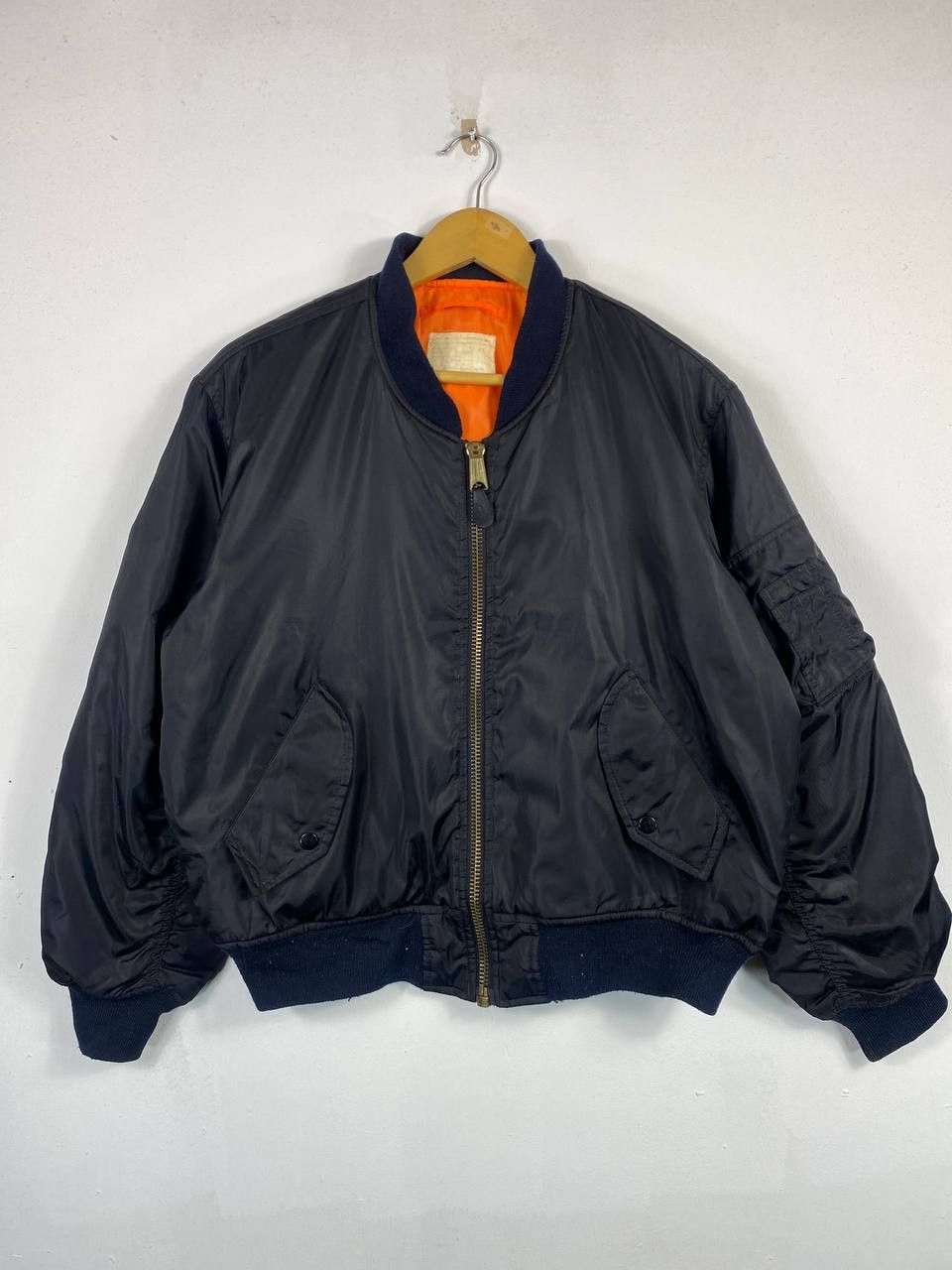 Japanese Brand japanese brand airforce ma-1 bomber jacket nice design Size US M / EU 48-50 / 2 - 1 Thumbnail