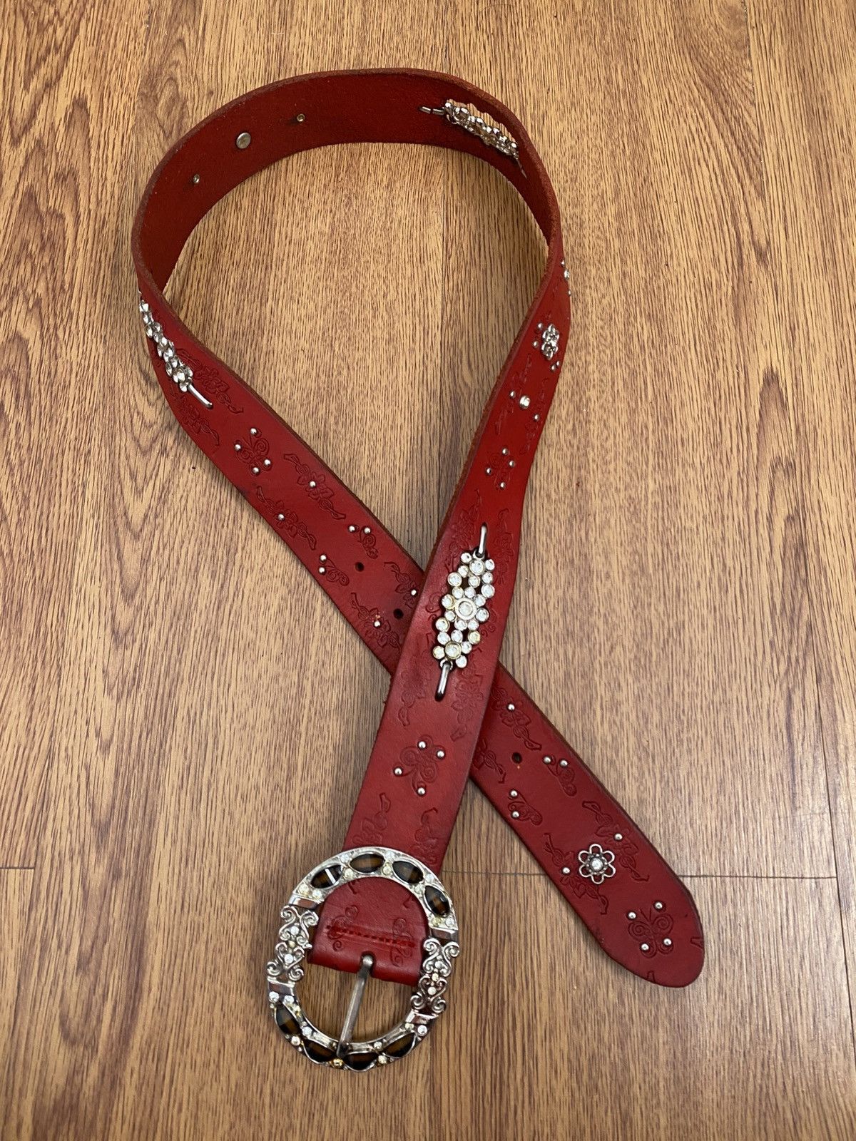 If Six Was Nine Red butterfly flower crystal 100% leather belt Size ONE SIZE - 1 Thumbnail