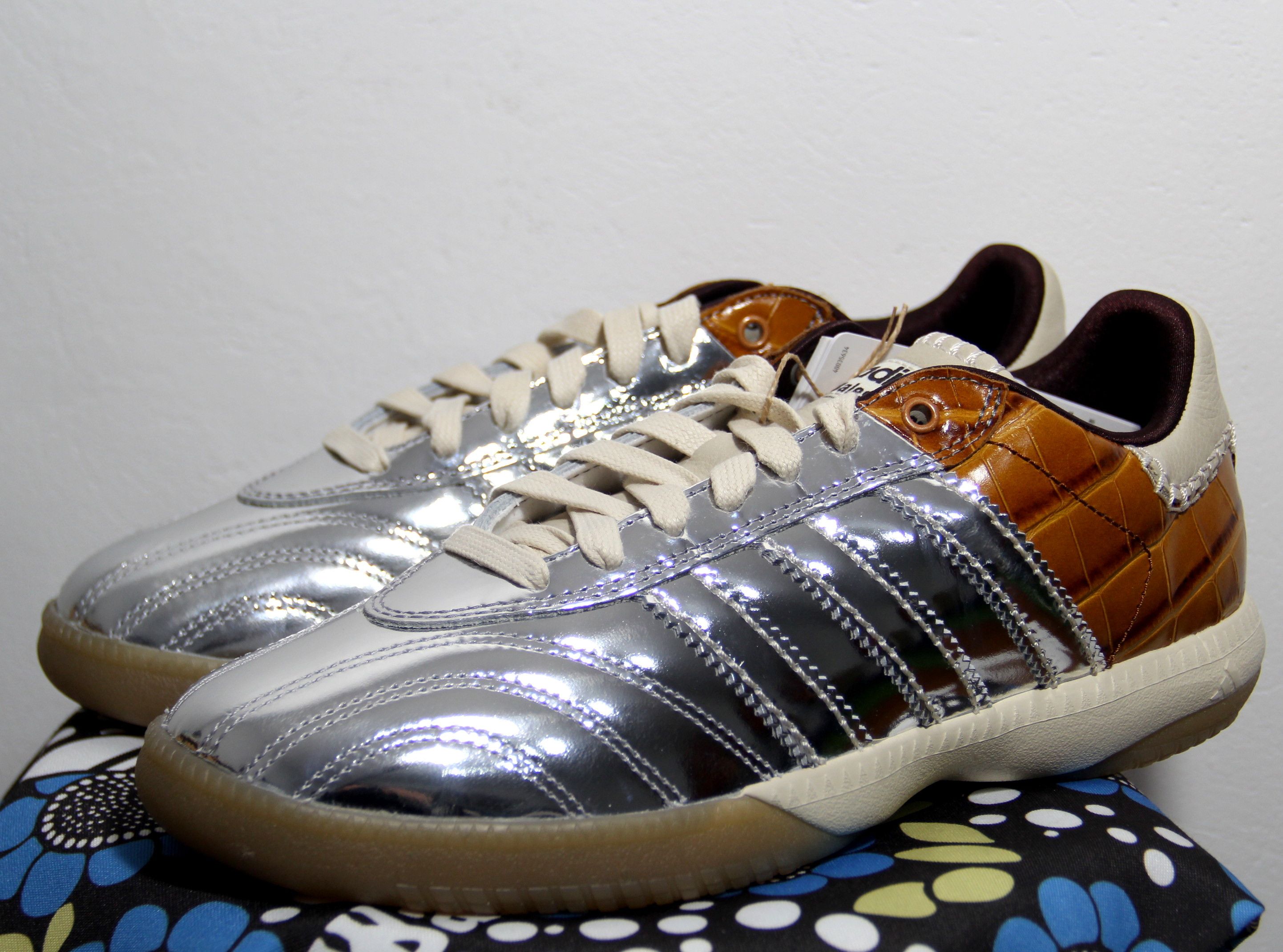 Adidas × Wales Bonner adidas originals x WALES BONNER SAMBA MN METALLIC Size US 9 / EU 42 - 3 Thumbnail