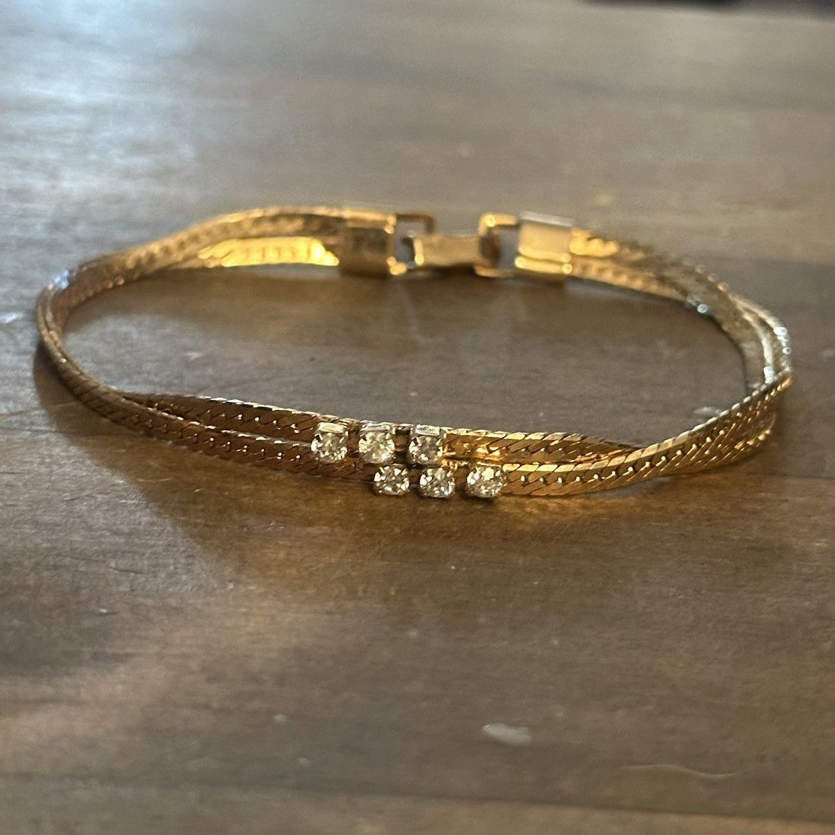 Vintage Vintage gold tone double chain rhinestone detail bracelet Size ONE SIZE - 7 Thumbnail
