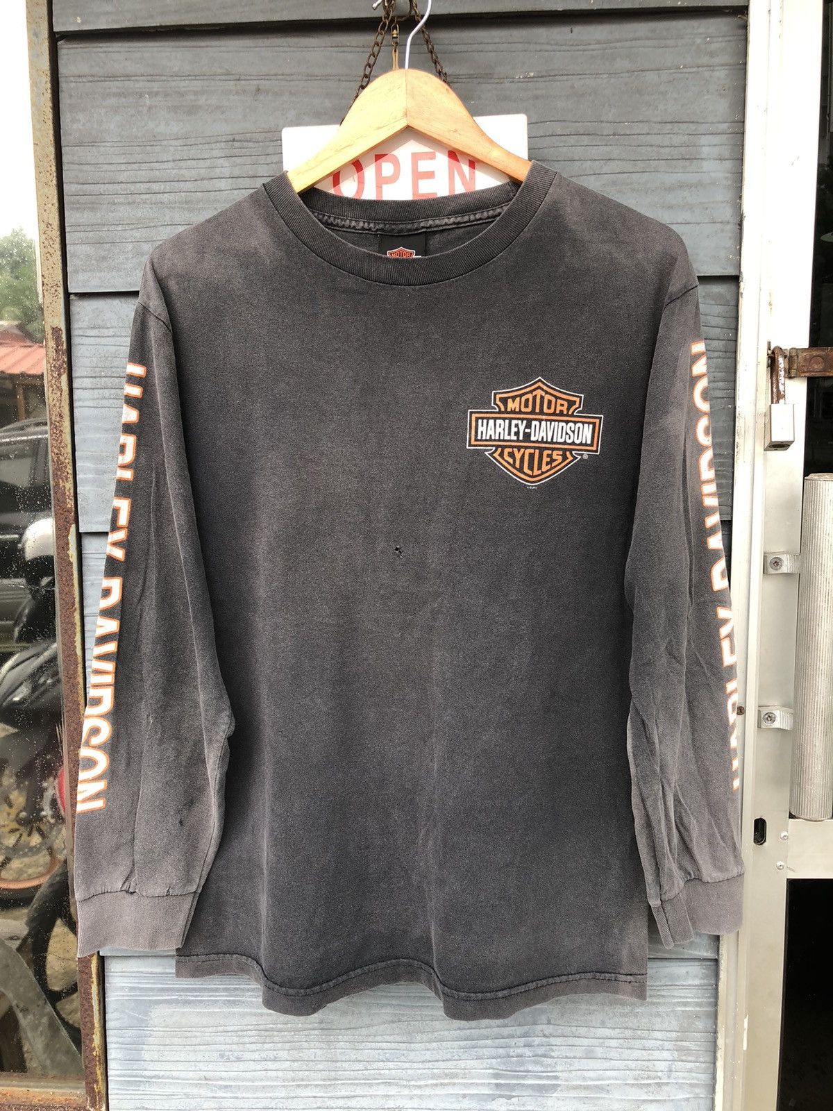 Harley Davidson 🔥Vintage Sunfaded Y2K🔥Wisconsin Harley Davidson Longsleeve Size US M / EU 48-50 / 2 - 6 Thumbnail