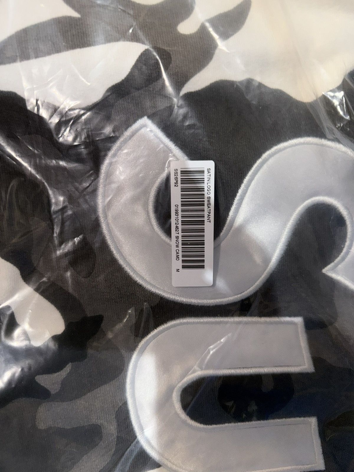 Supreme Supreme Satin Appliqué Sweatpant Snow Camo Size US 33 - 4 Thumbnail