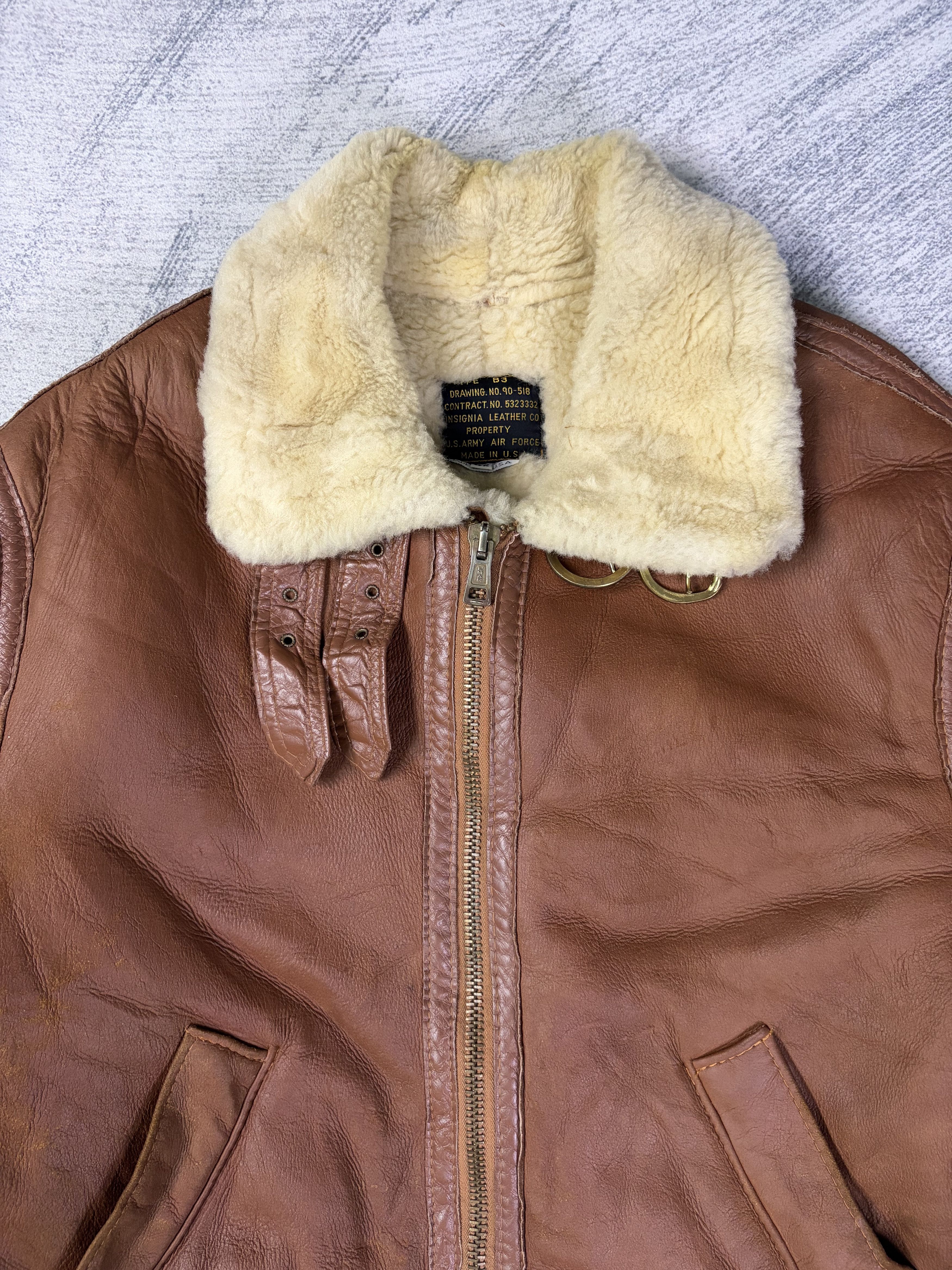 Genuine Leather Vintage B3 USAF USA Insignia Leather SheepSkin Jacket Size US M / EU 48-50 / 2 - 3 Thumbnail