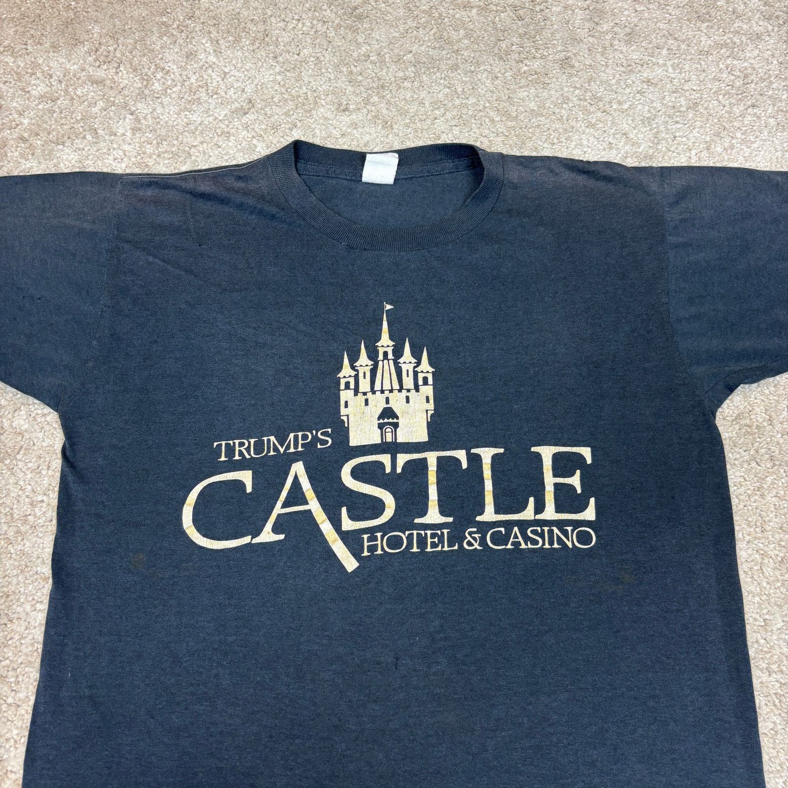 Vintage Vintage 70s Trumps Castle Hotel Casino Shirt Men's Large Size US L / EU 52-54 / 3 - 2 Thumbnail