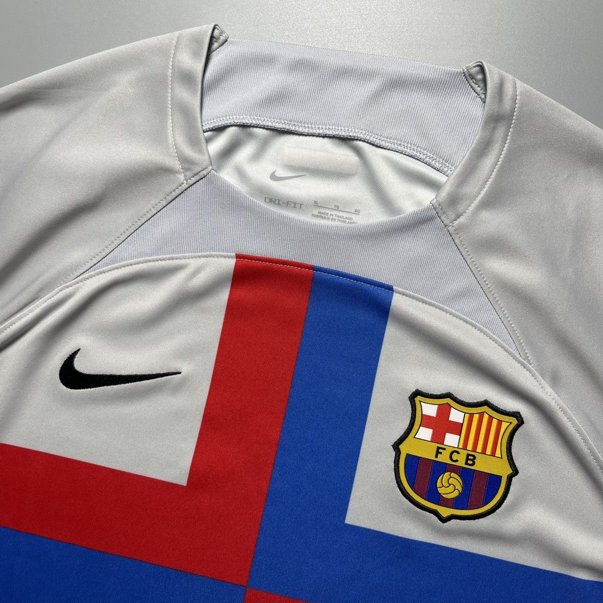 Nike × Vintage BARCELONA NIKE 2022/2023 FOOTBALL THIRD JERSEY #5 BUSQUETS Size US XL / EU 56 / 4 - 5 Thumbnail