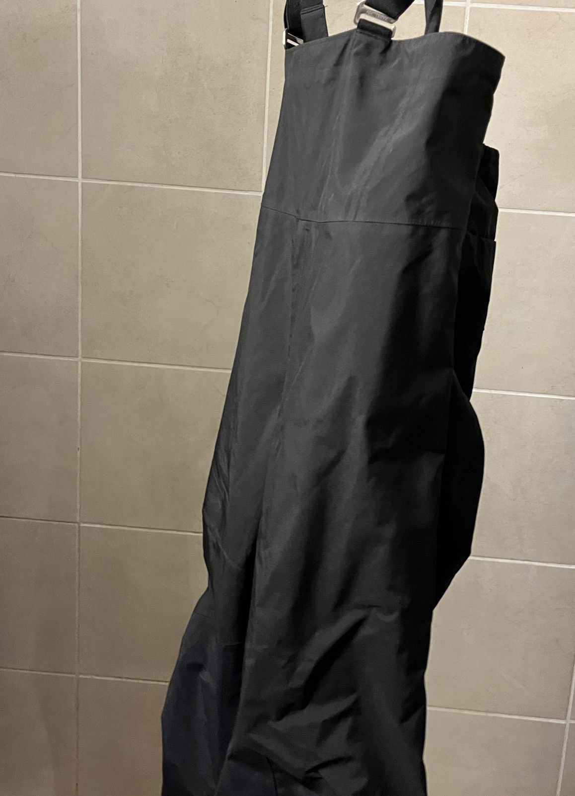 Arc'teryx BETA SV BIB MEN'S / (RARE) Size US 34 / EU 50 - 1 Thumbnail