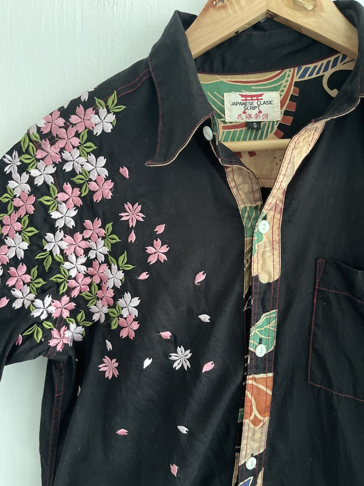 Japanese Brand Japanese Clasic Script Shirt Button Up Size US S / EU 44-46 / 1 - 6 Thumbnail