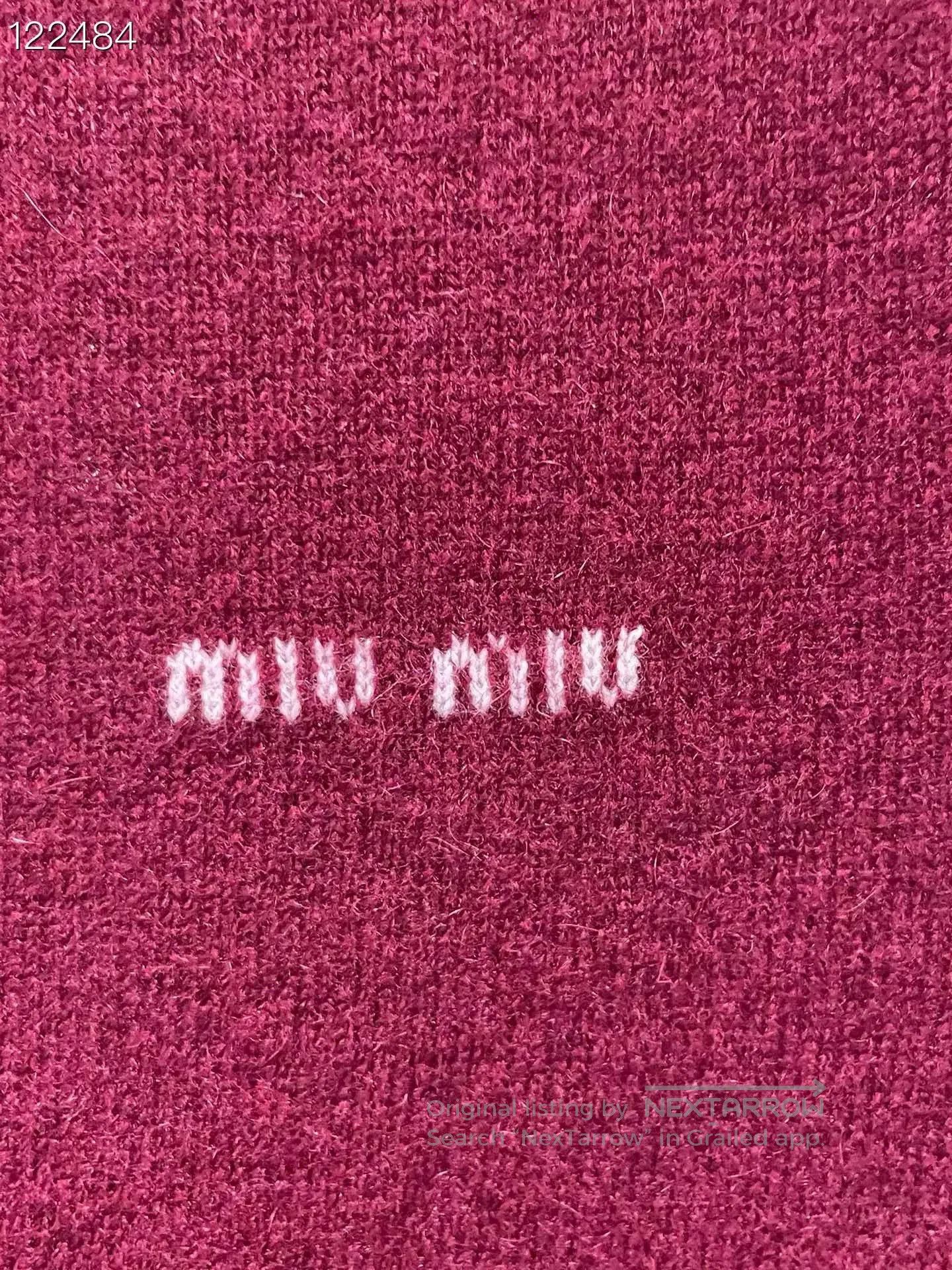 Miu Miu Miu Miu Women's Cashmere Knit Short. Size XS / US 0-2 / IT 36-38 - 4 Thumbnail