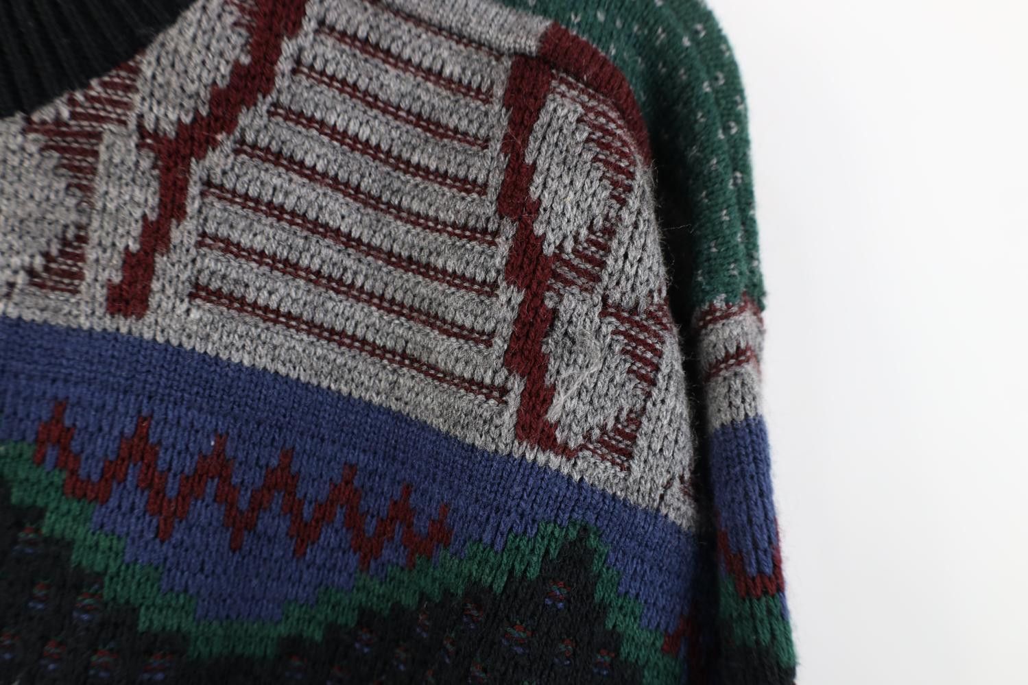 Vintage Vintage 90s Coogi Style Geometric Knit Crewneck Sweater Size US S / EU 44-46 / 1 - 4 Thumbnail