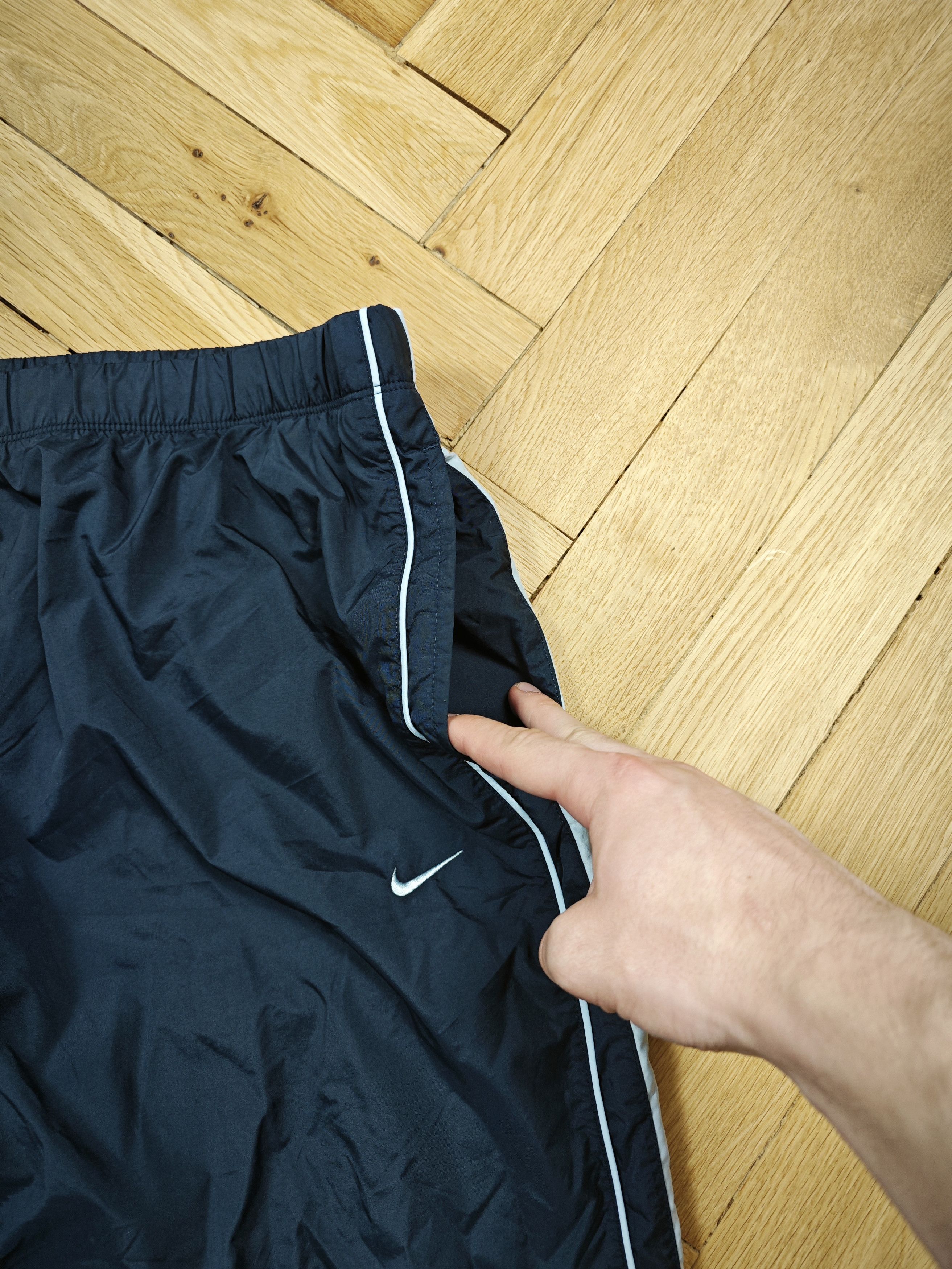 Nike Nike vintage trackpants Size US 37 - 3 Thumbnail