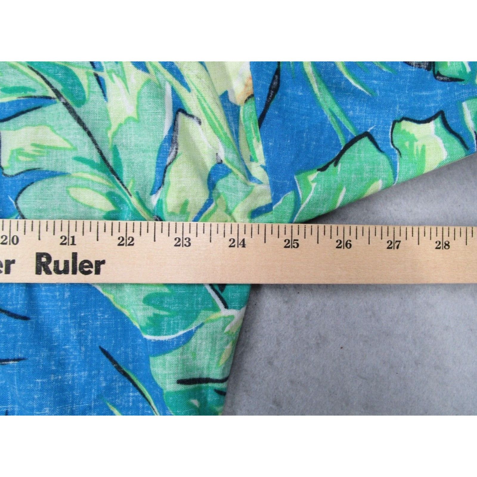 Paradise VINTAGE Paradise of The Pacific Men's Shirt Short Sleeve Hawaiian Floral Button Up Blue 60s 70s Retro Made in USA Size US L / EU 52-54 / 3 - 7 Thumbnail