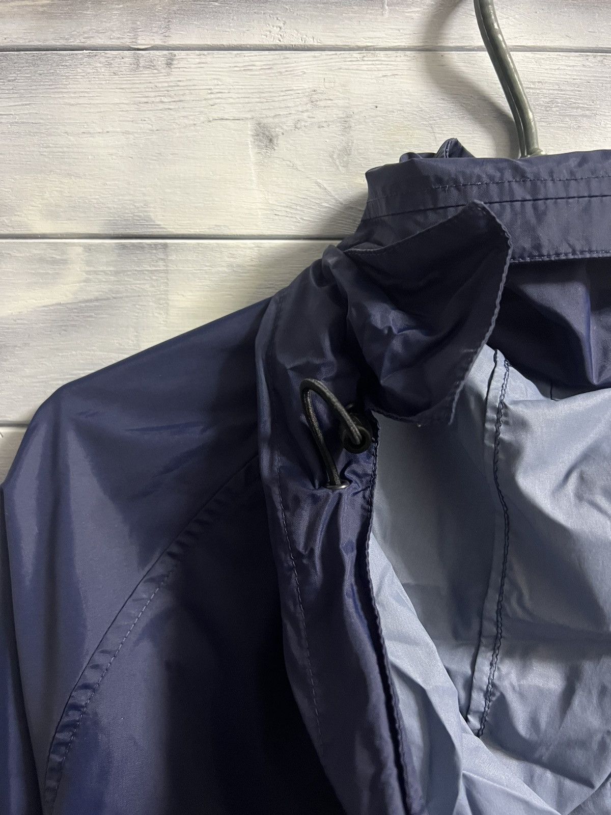 Vintage Rare Vintage Nike Jacket Big Swoosh Y2K style Size US M / EU 48-50 / 2 - 8 Thumbnail