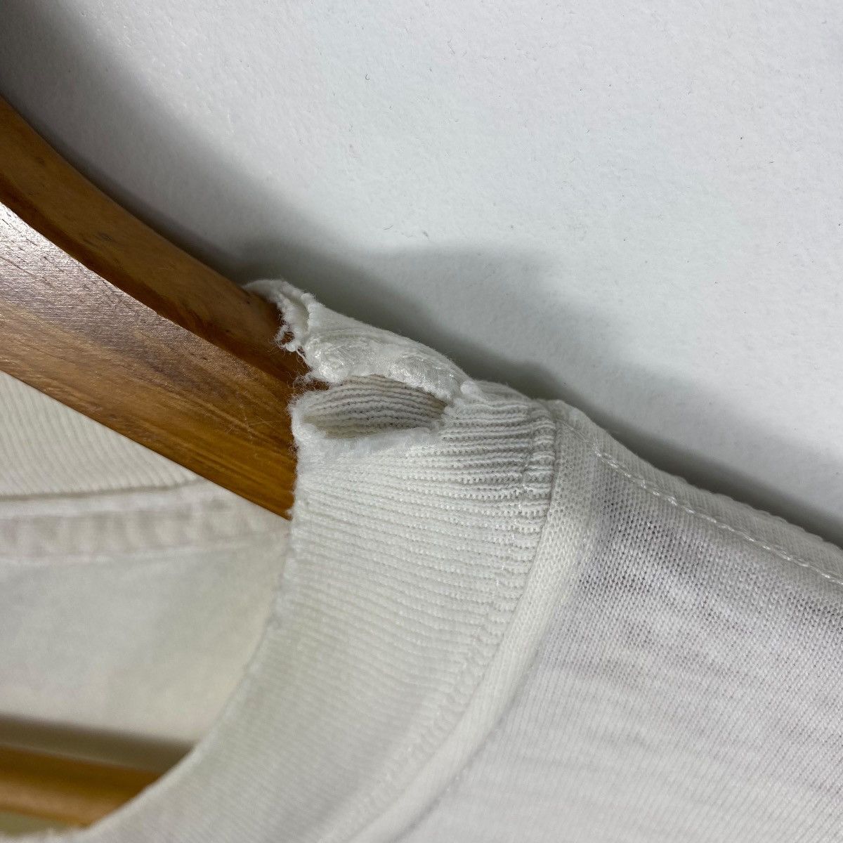 Vintage Vintage Distressed Carlos O'Brian's Bar Grill & Clothesline Size US L / EU 52-54 / 3 - 4 Thumbnail
